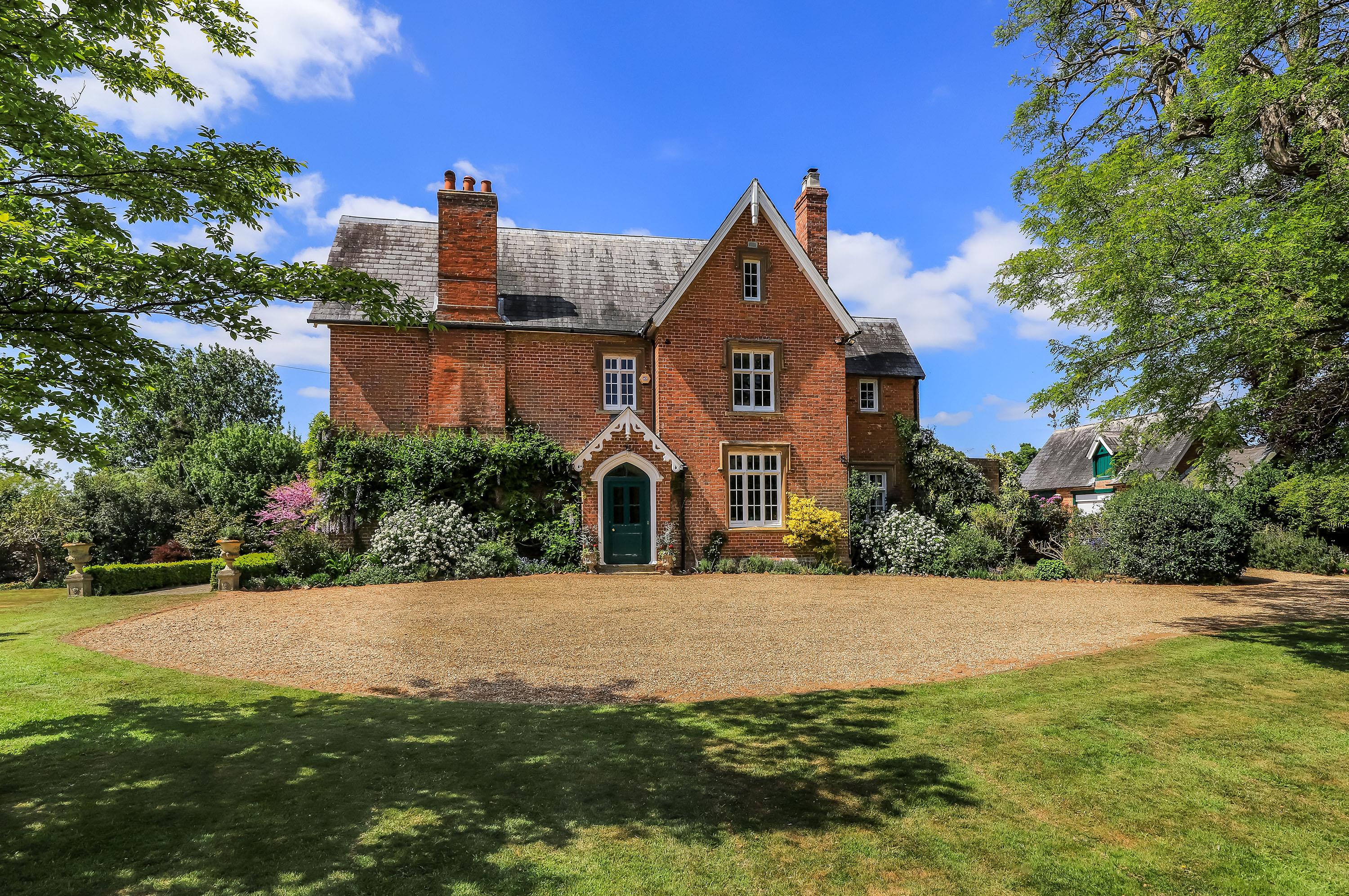 Hartley Wespall, Hook, Hampshire, RG27