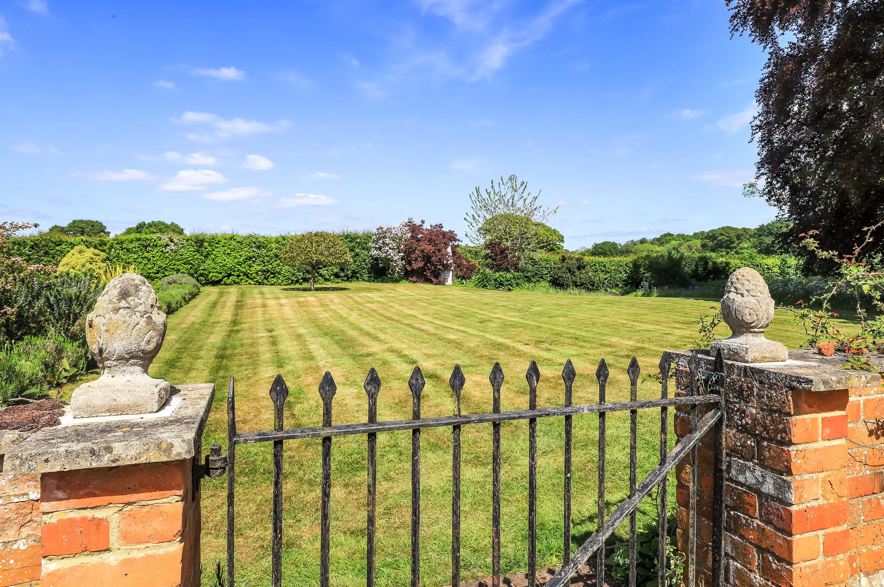 Hartley Wespall, Hook, Hampshire, RG27