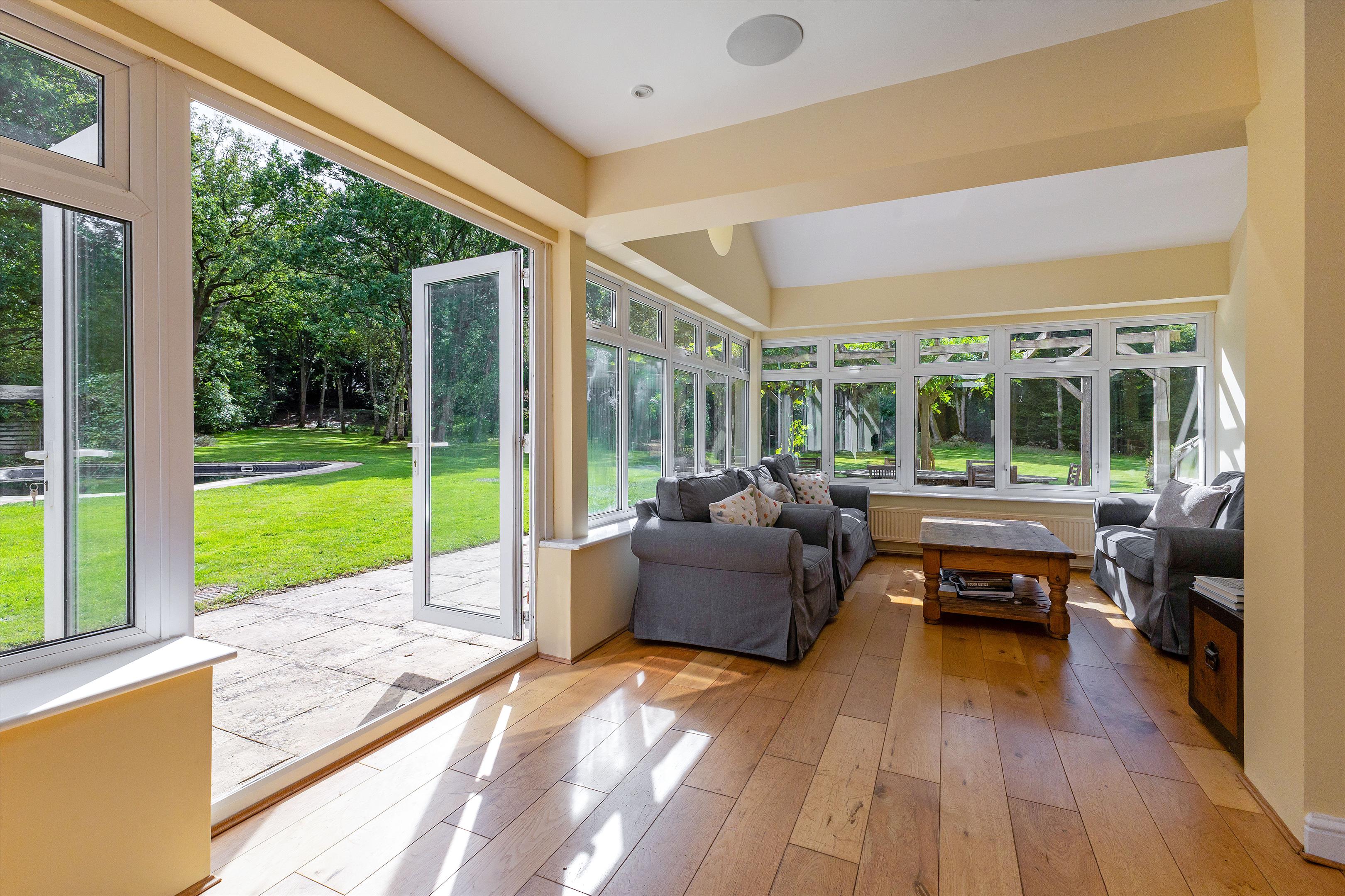 Baughurst Road, Baughurst, Tadley, Hampshire, RG26