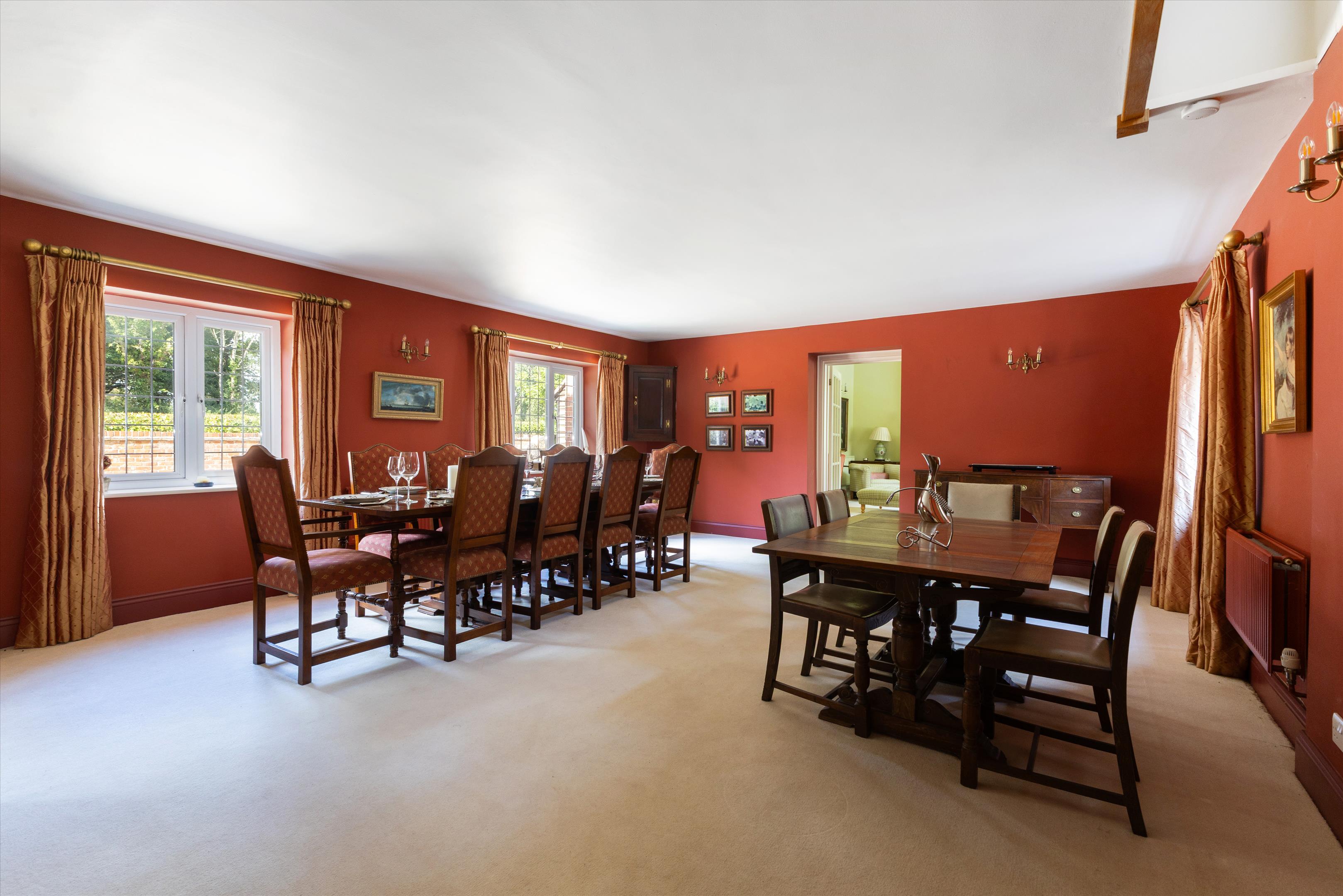 Baughurst Road, Baughurst, Tadley, Hampshire, RG26