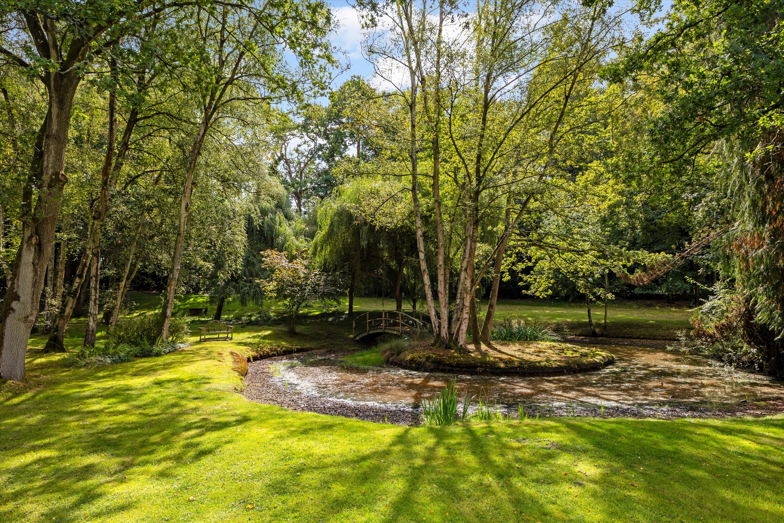 Baughurst Road, Baughurst, Tadley, Hampshire, RG26