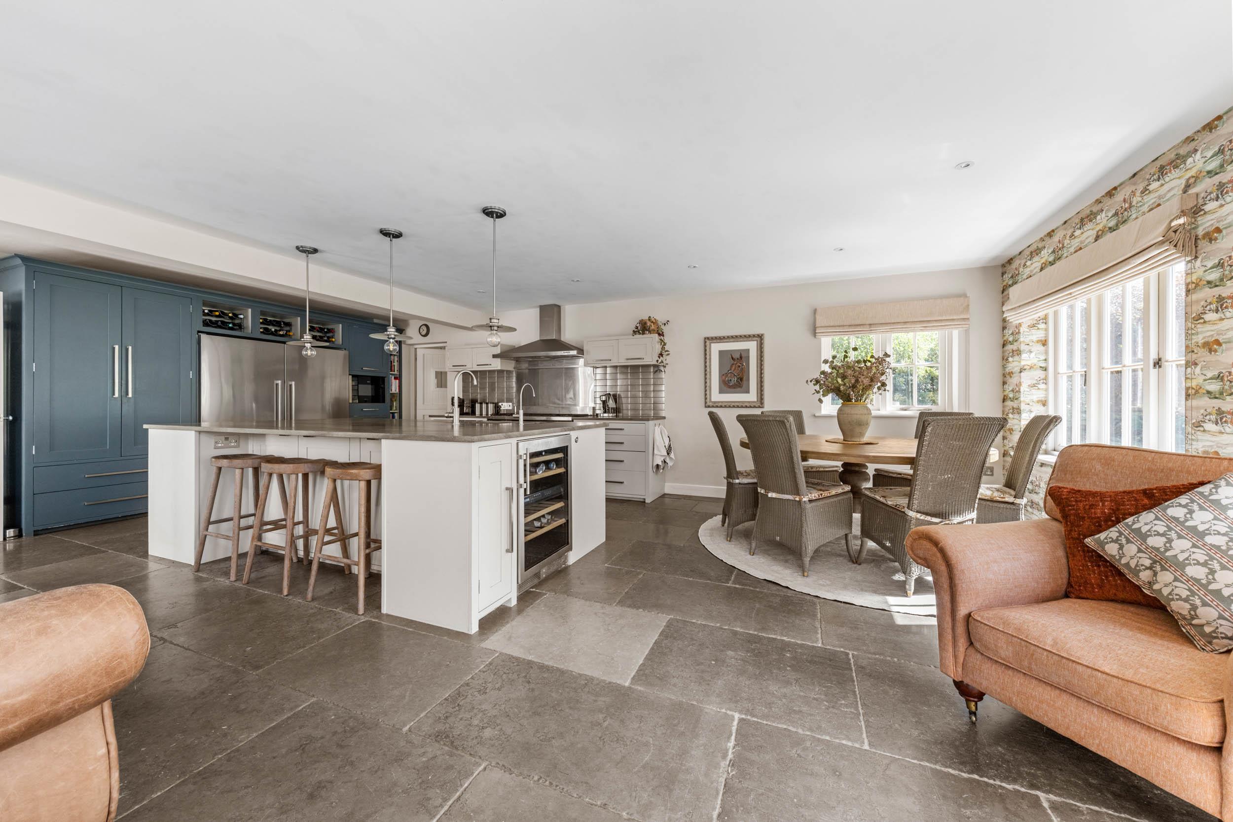 Steventon, Basingstoke, Hampshire, RG25
