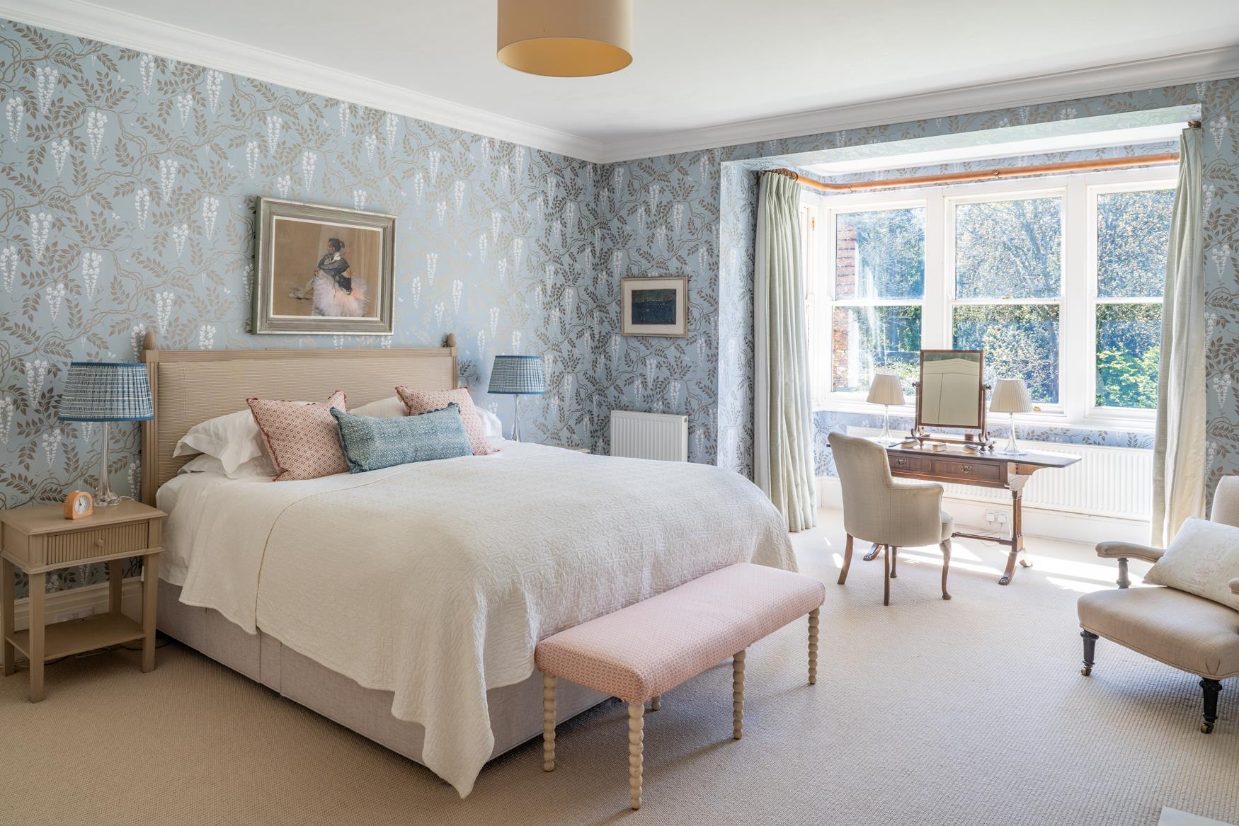 Ashe, Basingstoke, Hampshire, RG25