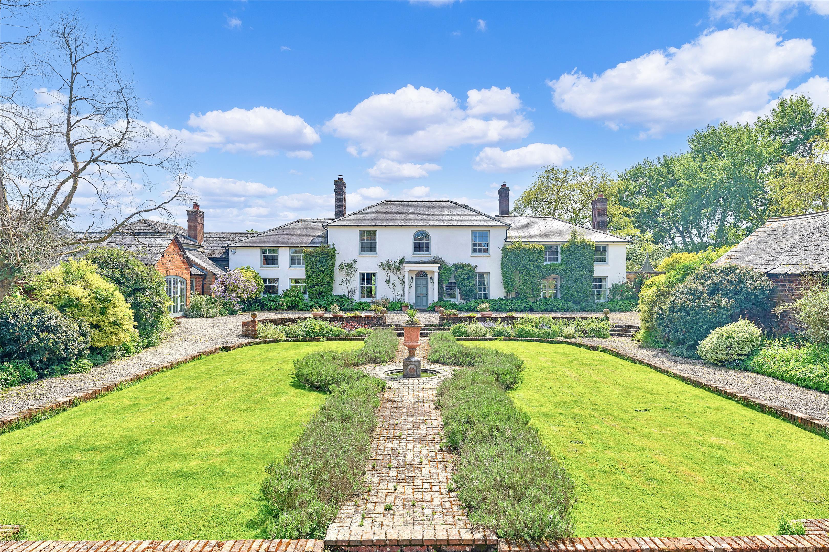 Caxton Road, Great Gransden, Sandy, Cambridgeshire, SG19