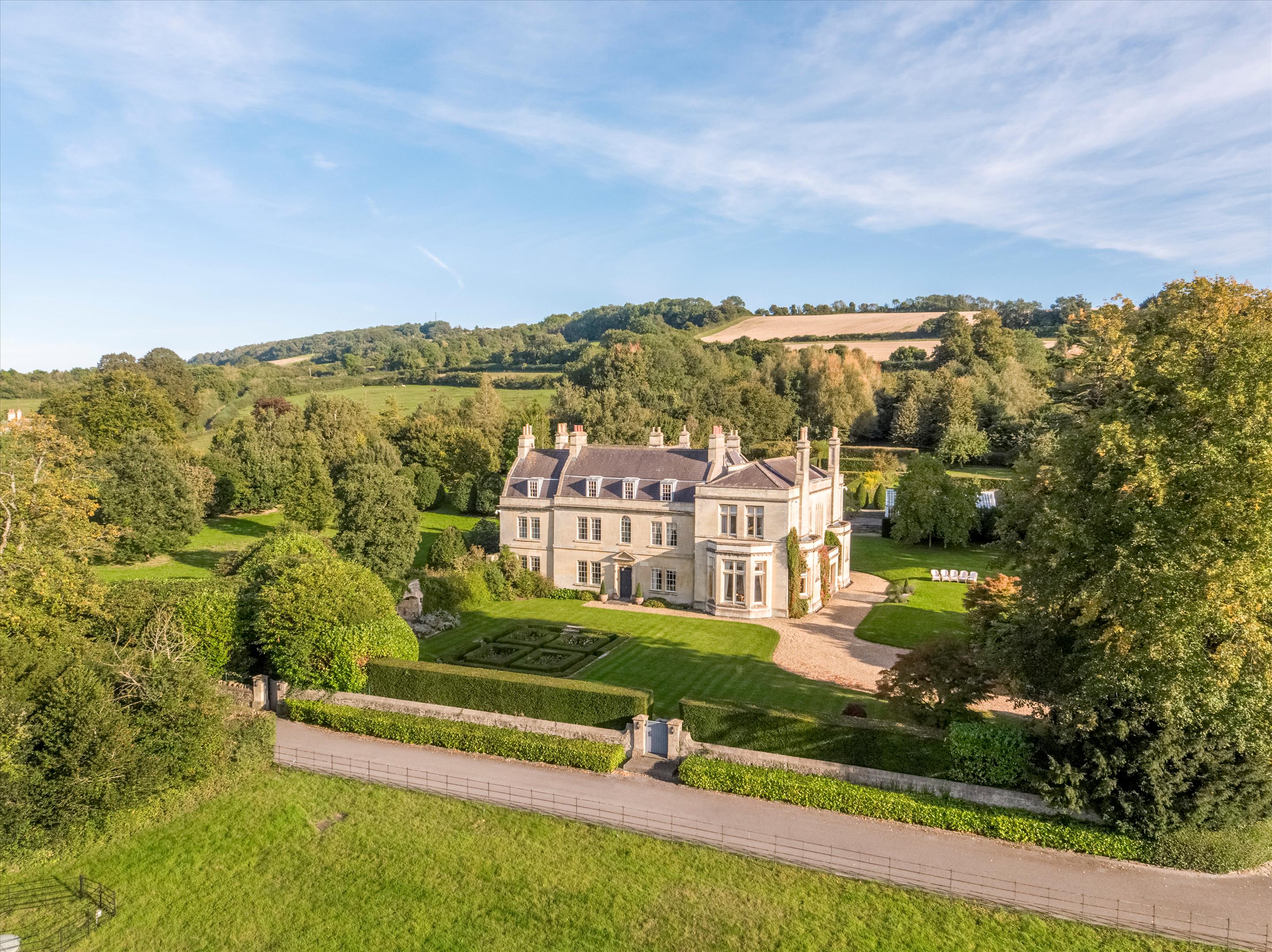 Beach Lane, Beach, Nr Bath, BS30.