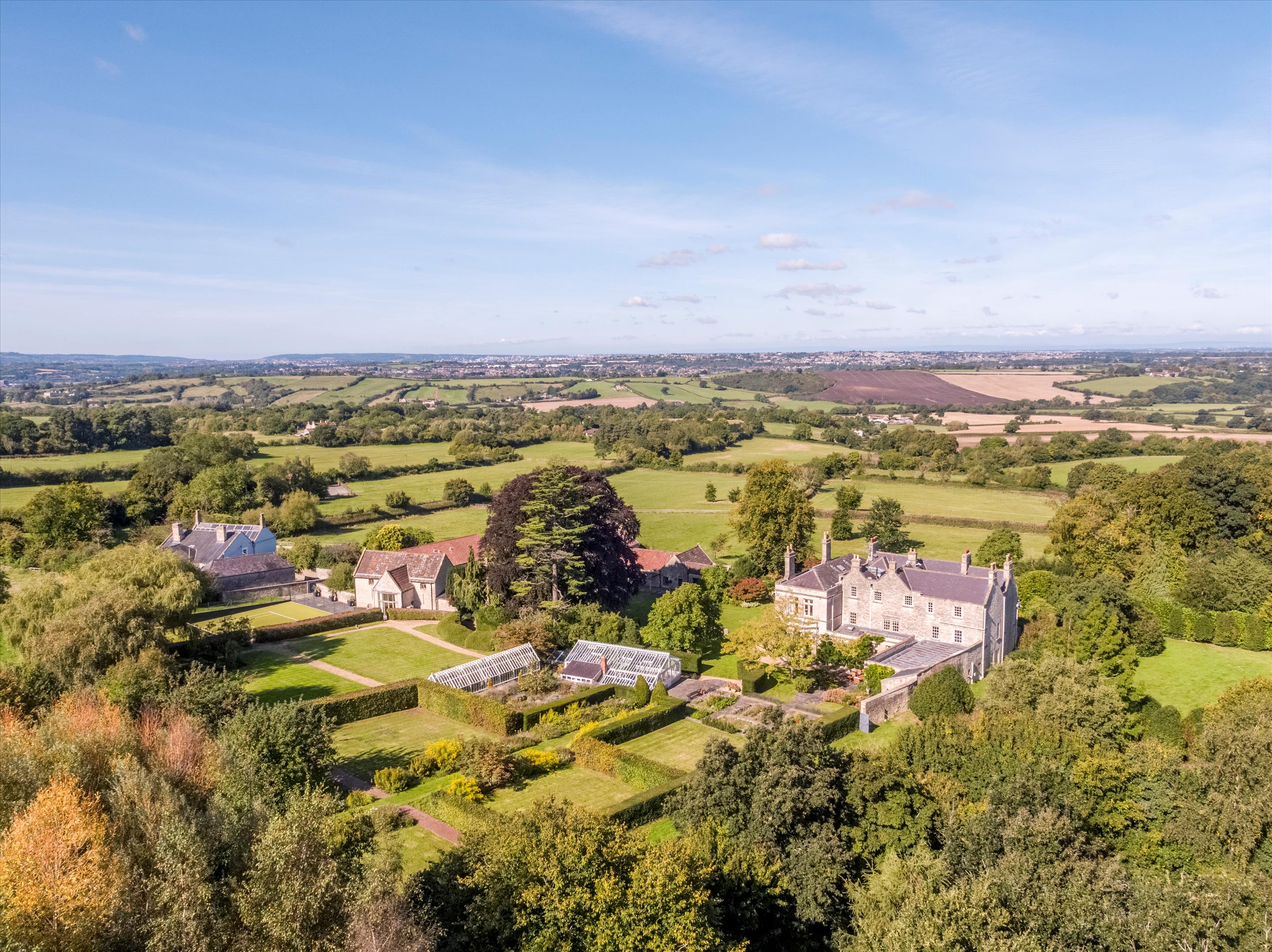 Beach Lane, Beach, Nr Bath, BS30.