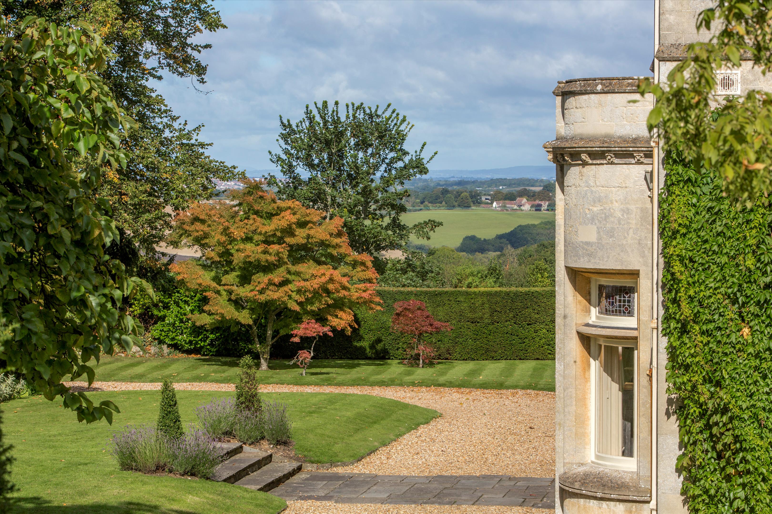 Beach Lane, Beach, Nr Bath, BS30.