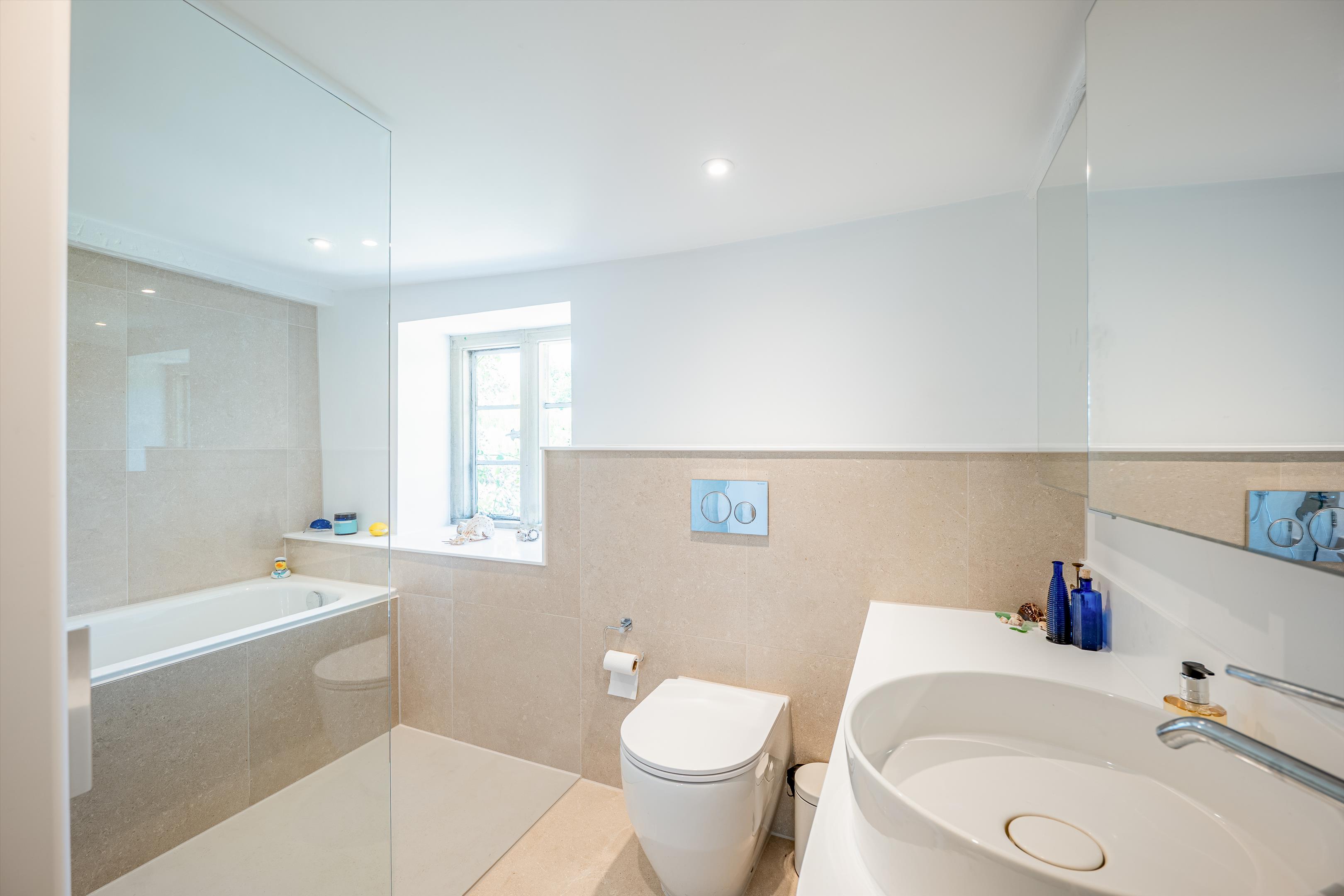 Mill Lane, Upton Cheyney, Bath, Gloucestershire BS30