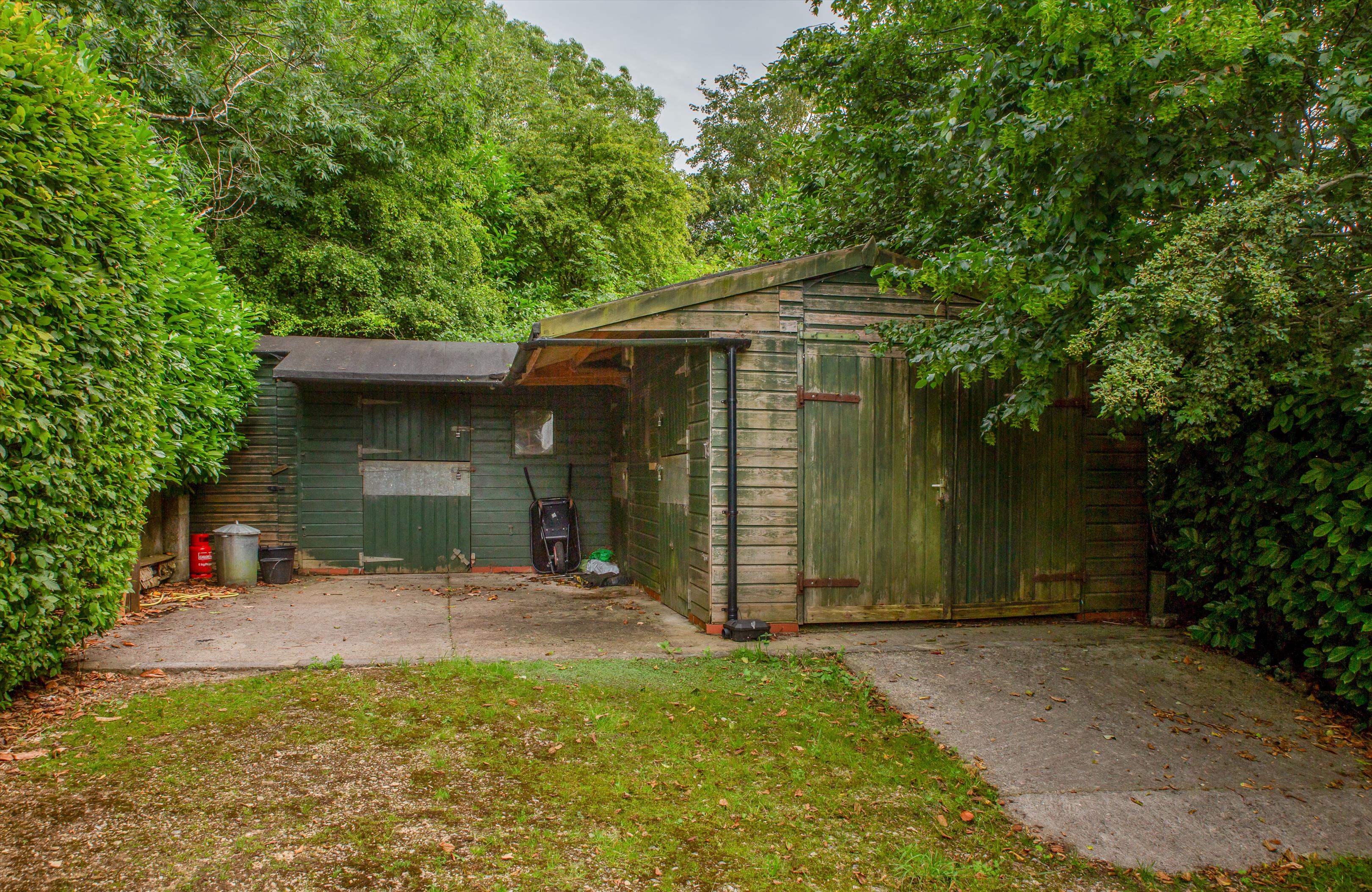 Burnett, Keynsham, Near Bath, BS31