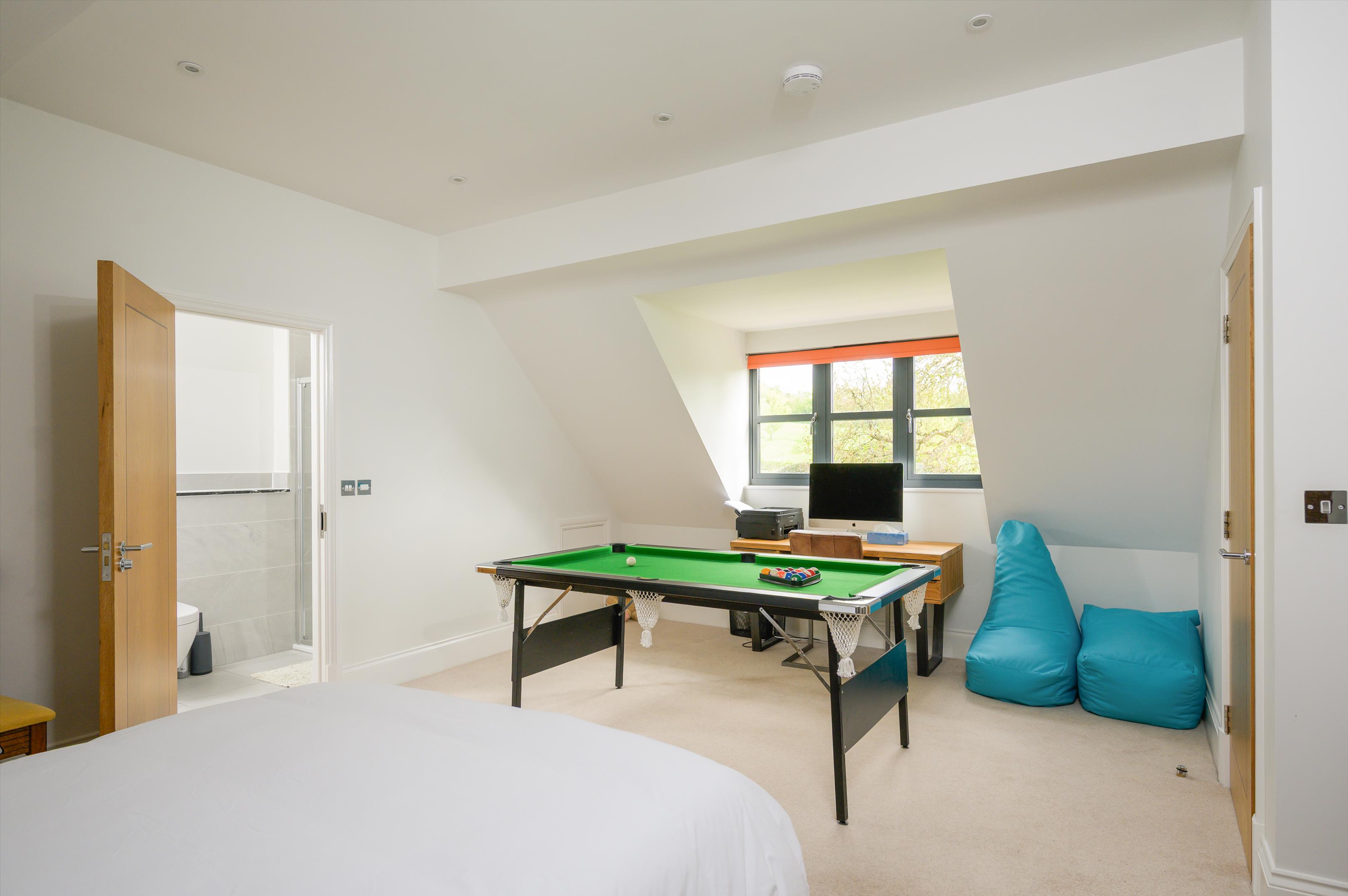 Vicarage Lane, Norton St. Philip, Bath, Somerset BA2