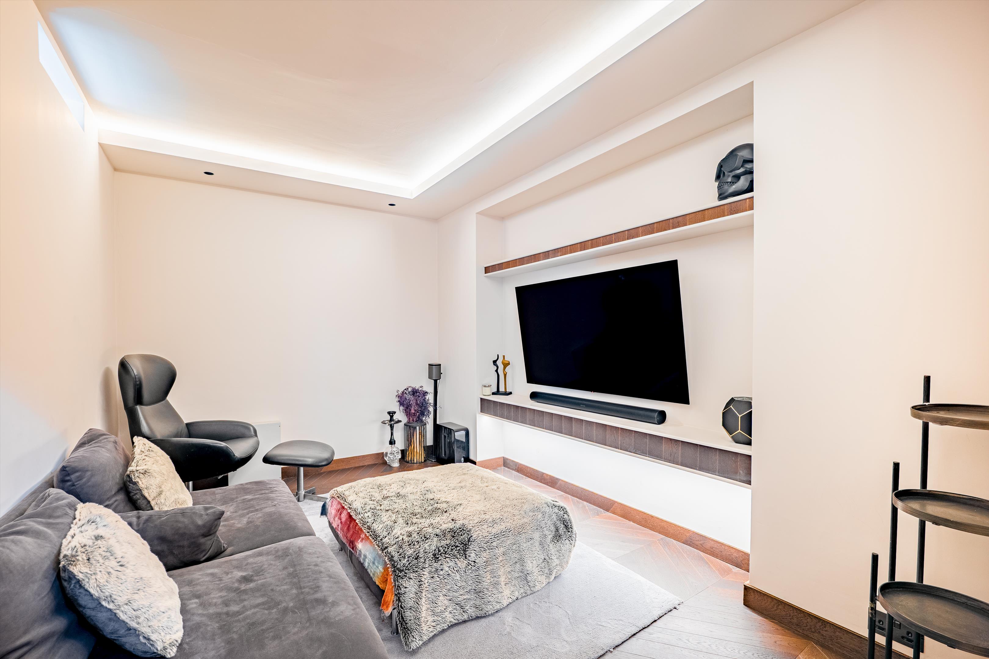 Van Diemens Lane, Bath, Somerset BA1