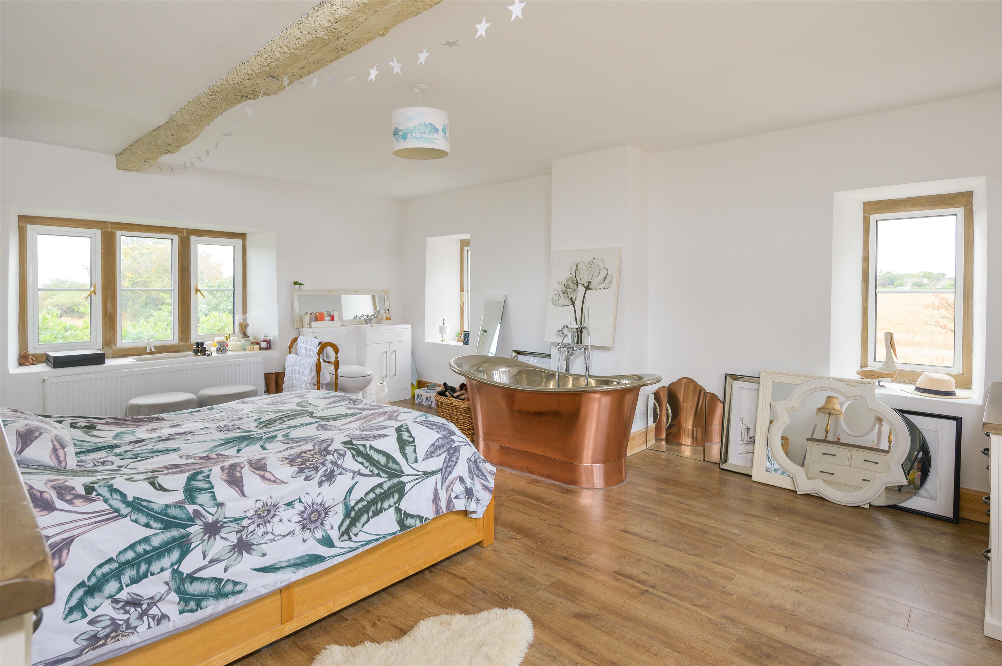 Leigh Road, Holt, Trowbridge, Wiltshire BA14