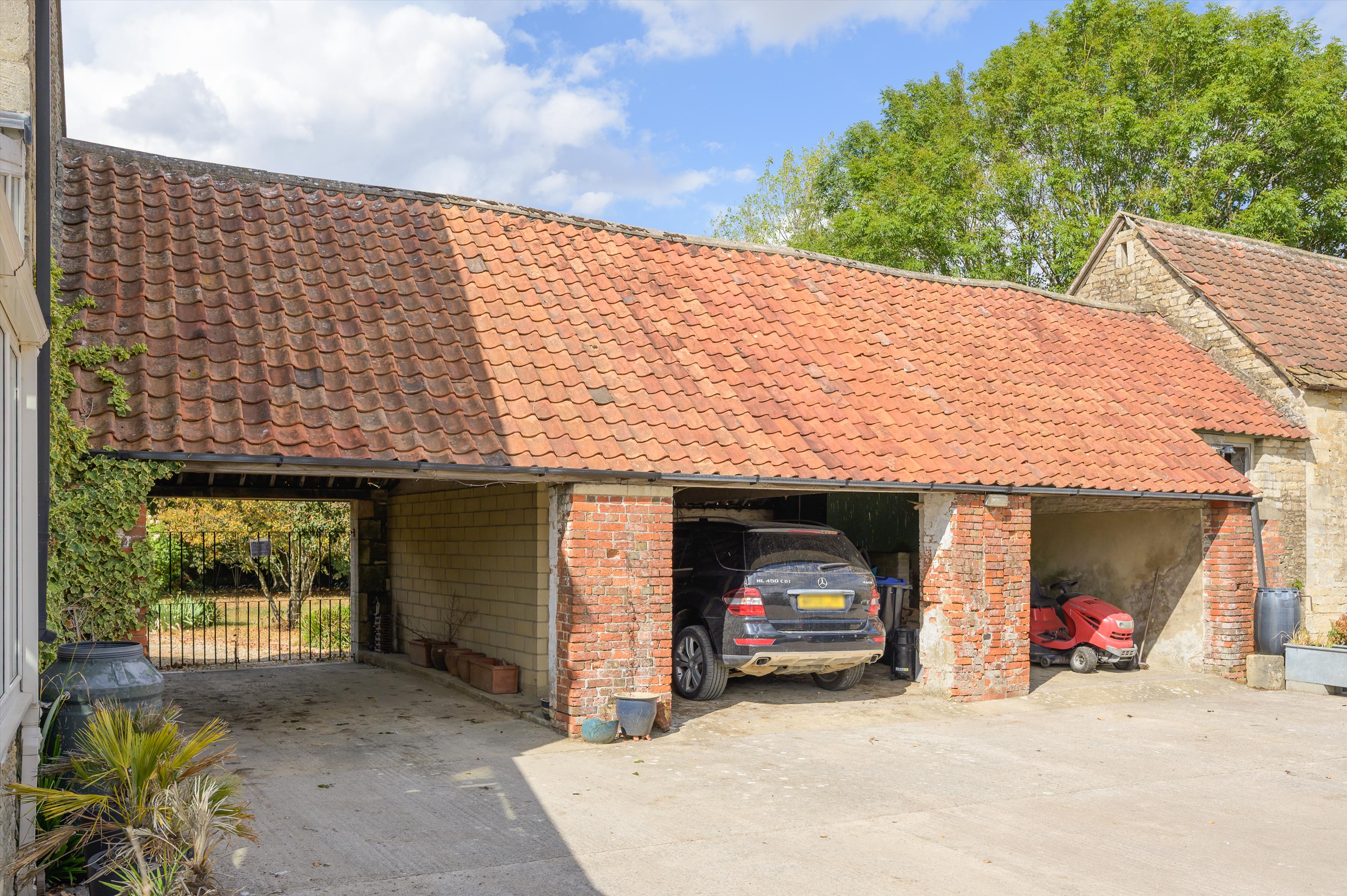 Leigh Road, Holt, Trowbridge, Wiltshire BA14