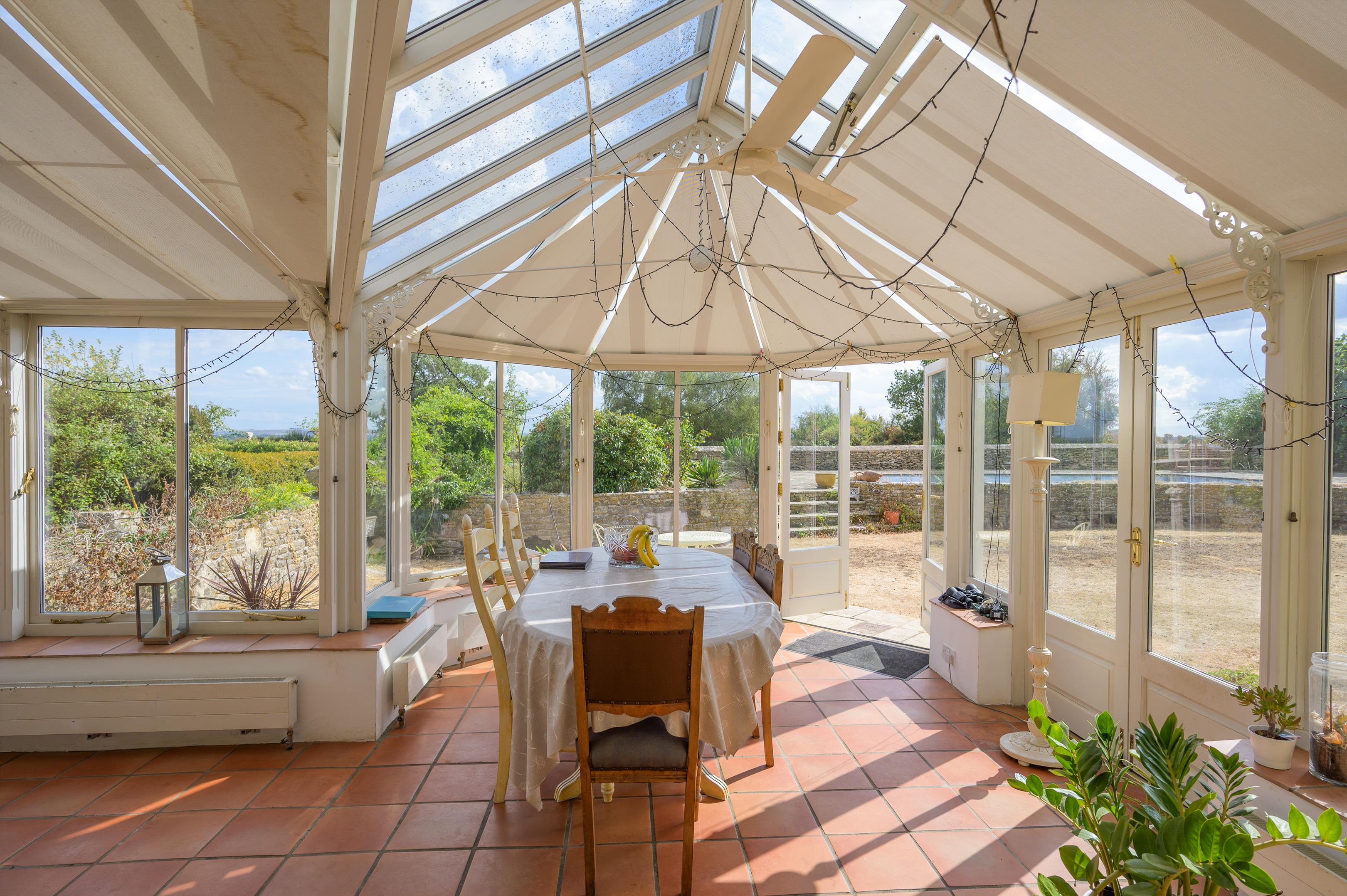 Leigh Road, Holt, Trowbridge, Wiltshire BA14