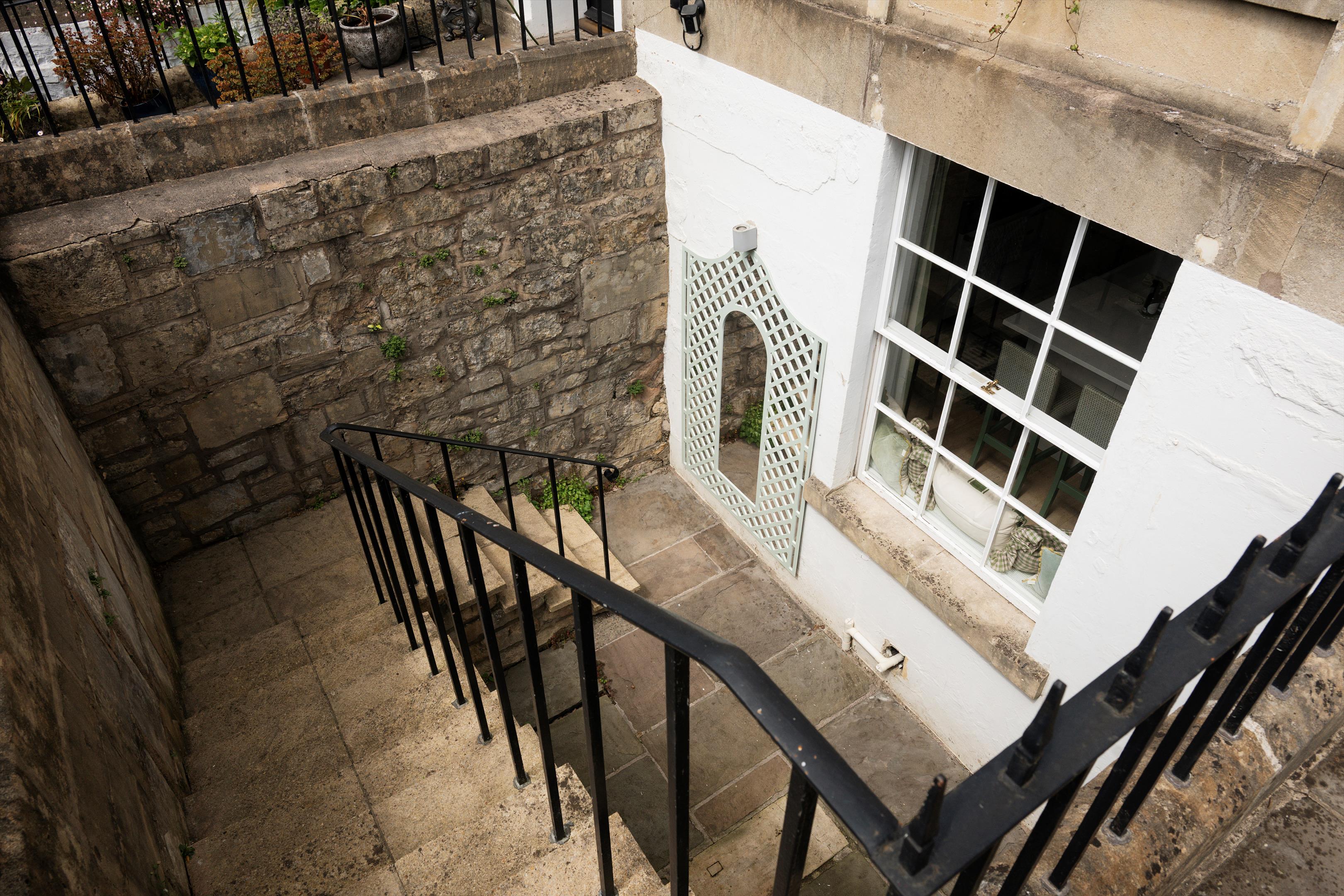 Dunsford Place, Bath, Somerset BA2