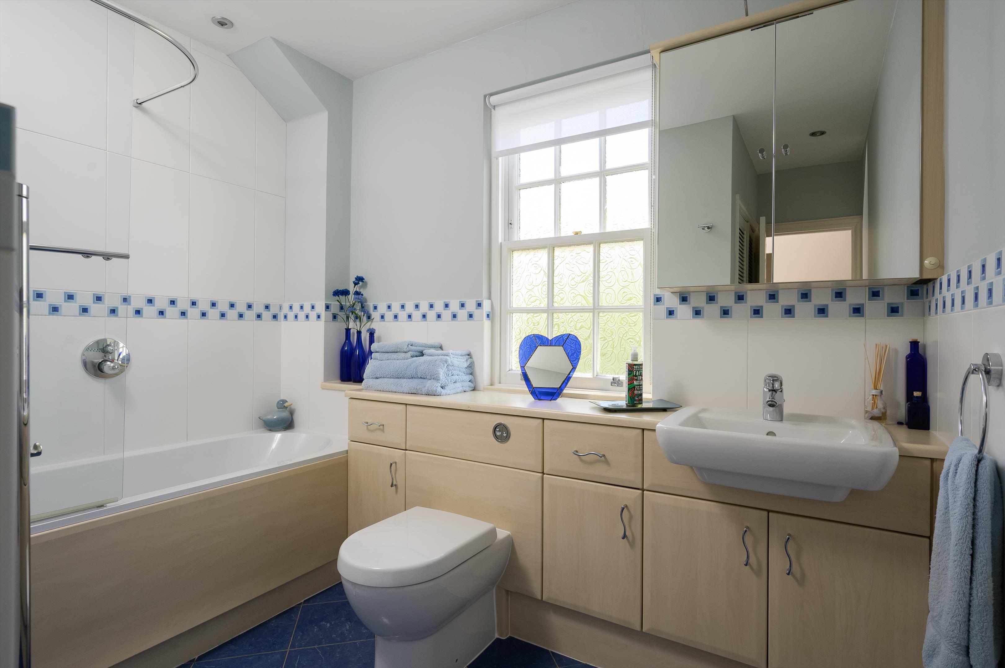 Bathwick Hill, Bath, Somerset BA2