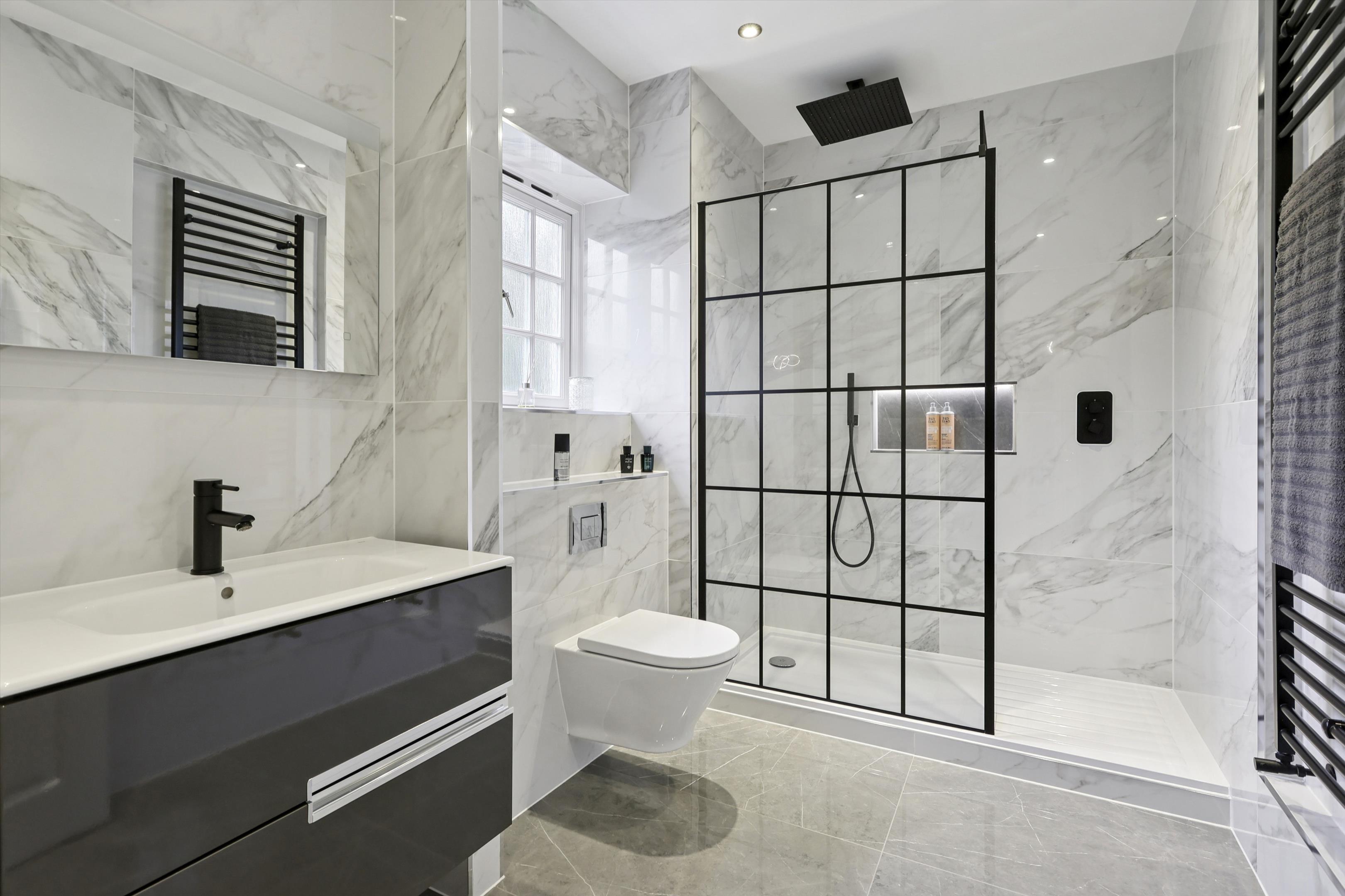 Percival Close, Oxshott, Surrey KT22