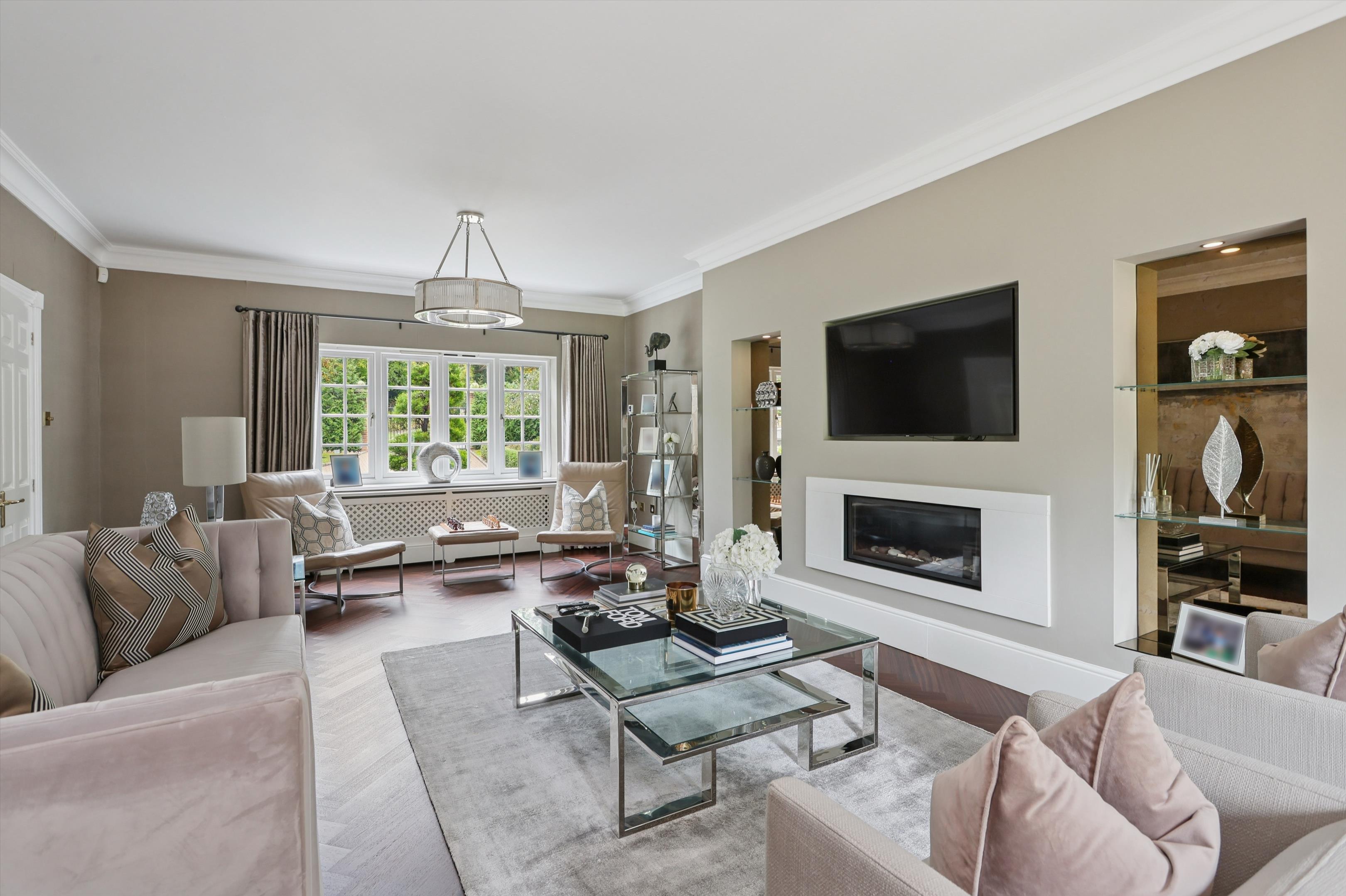 Percival Close, Oxshott, Surrey KT22