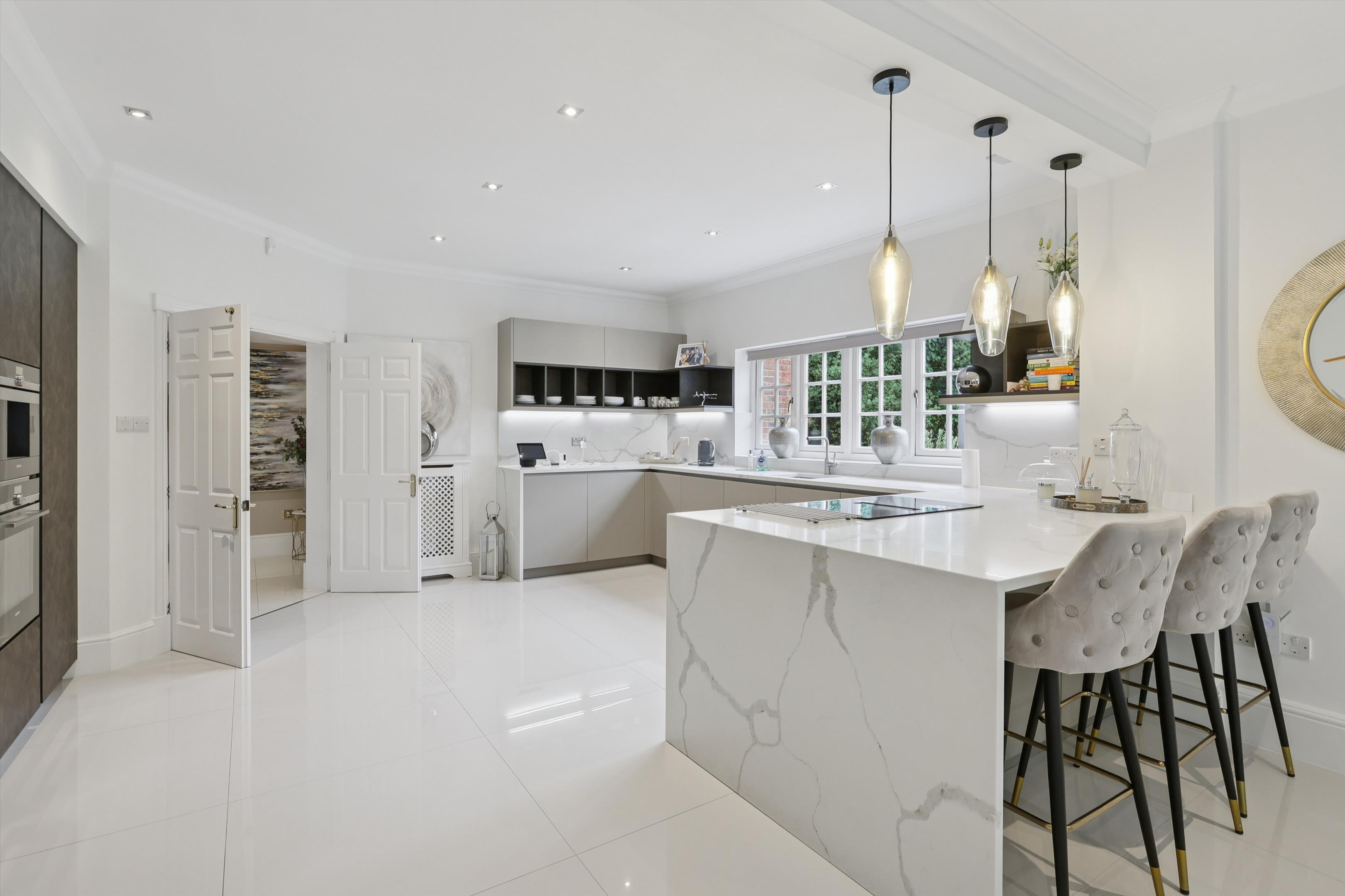 Percival Close, Oxshott, Surrey KT22