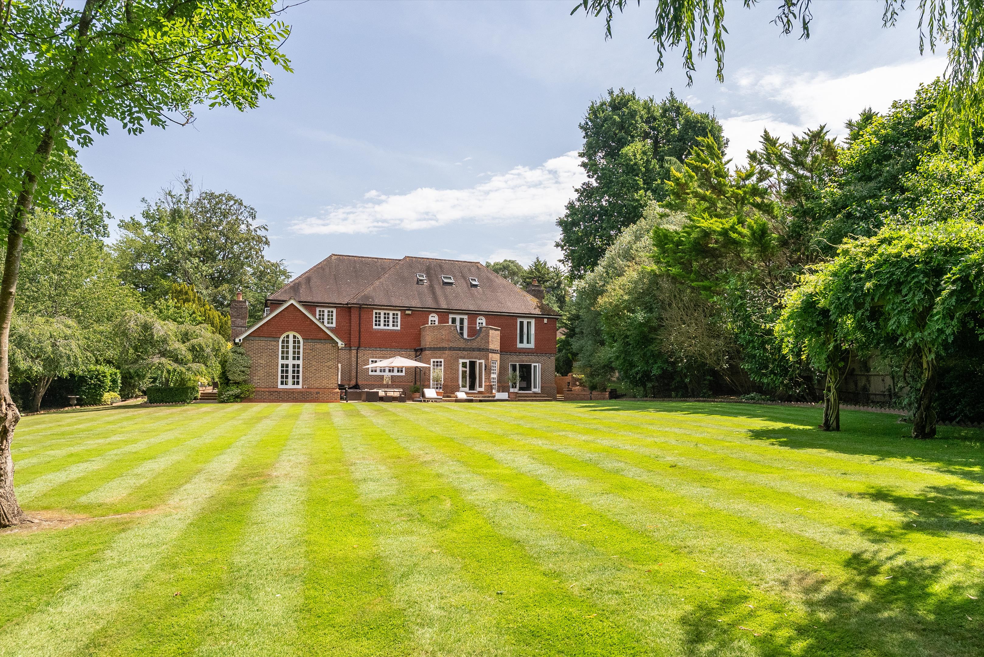 Percival Close, Oxshott, Surrey KT22