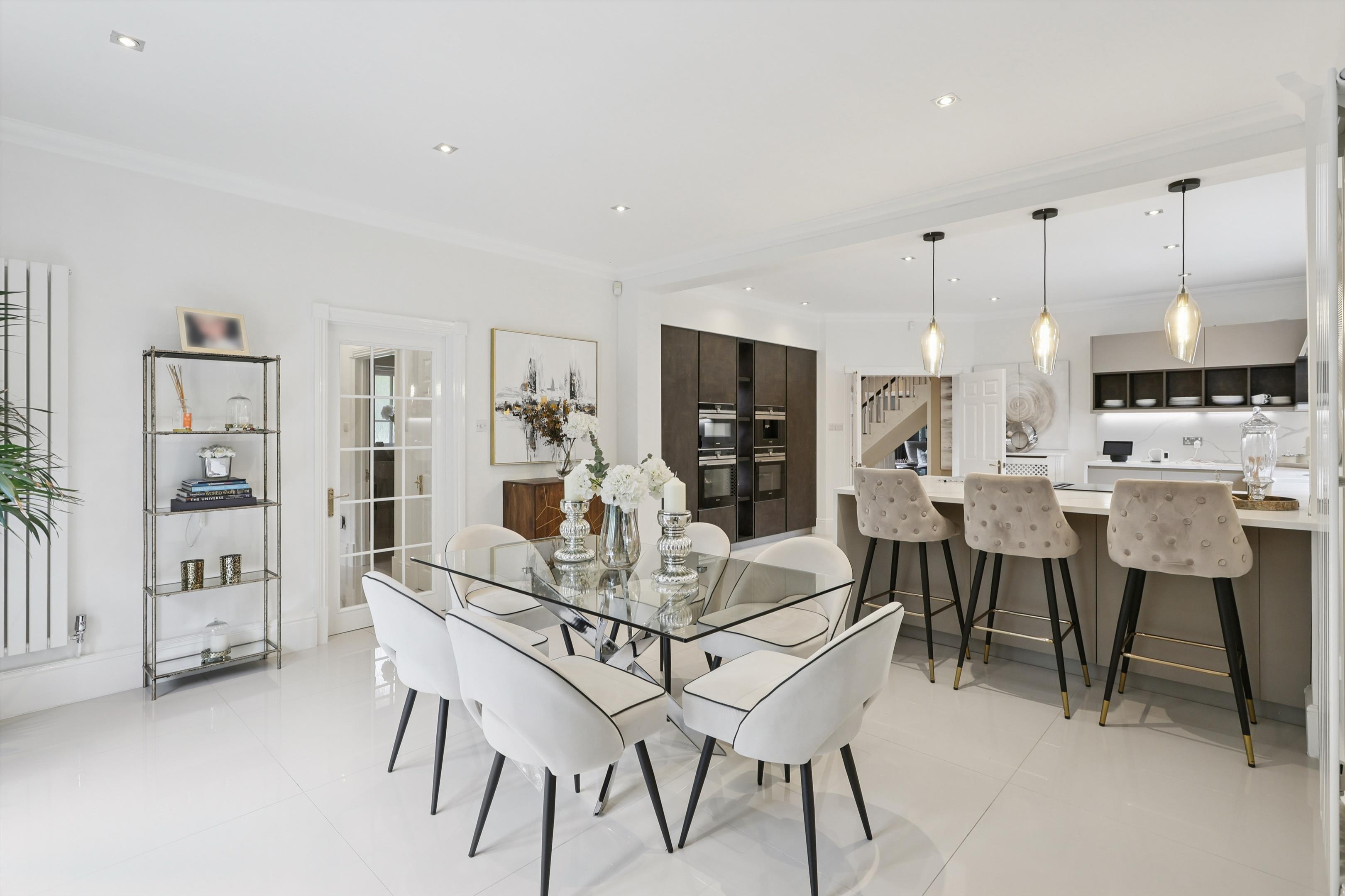 Percival Close, Oxshott, Surrey KT22
