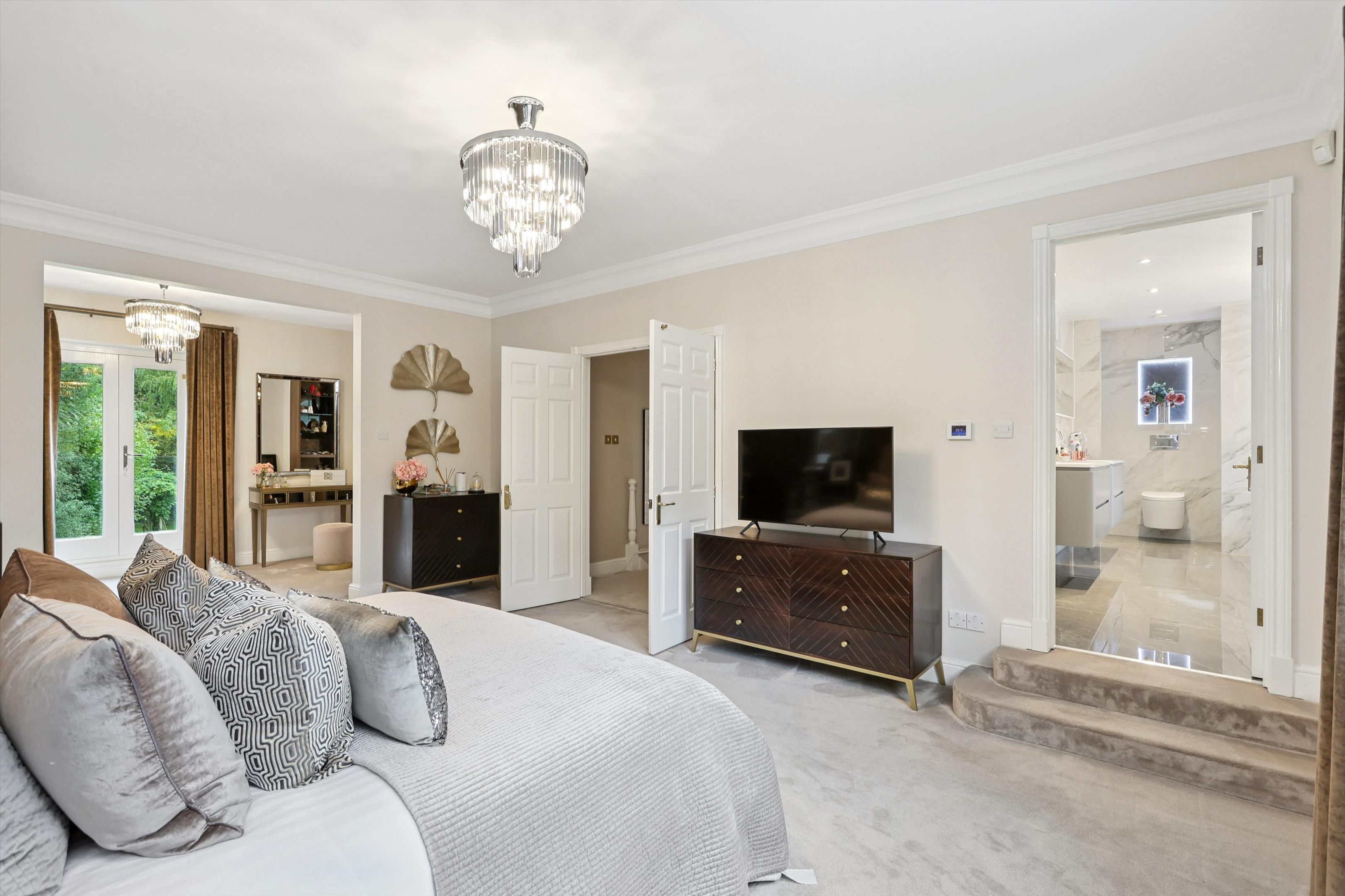 Percival Close, Oxshott, Surrey KT22