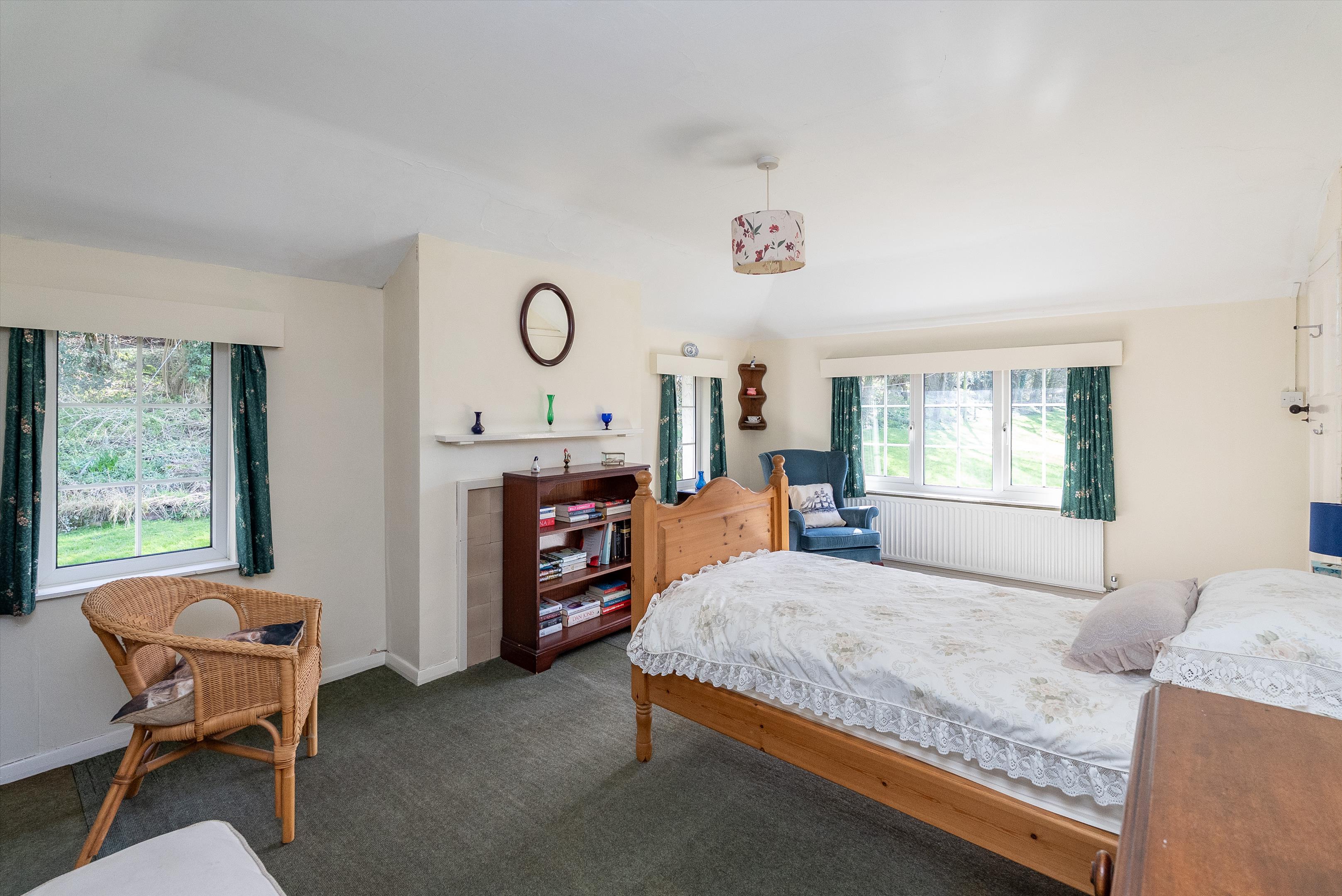 Dog Kennel Green, Ranmore Common, Dorking, Surrey RH5