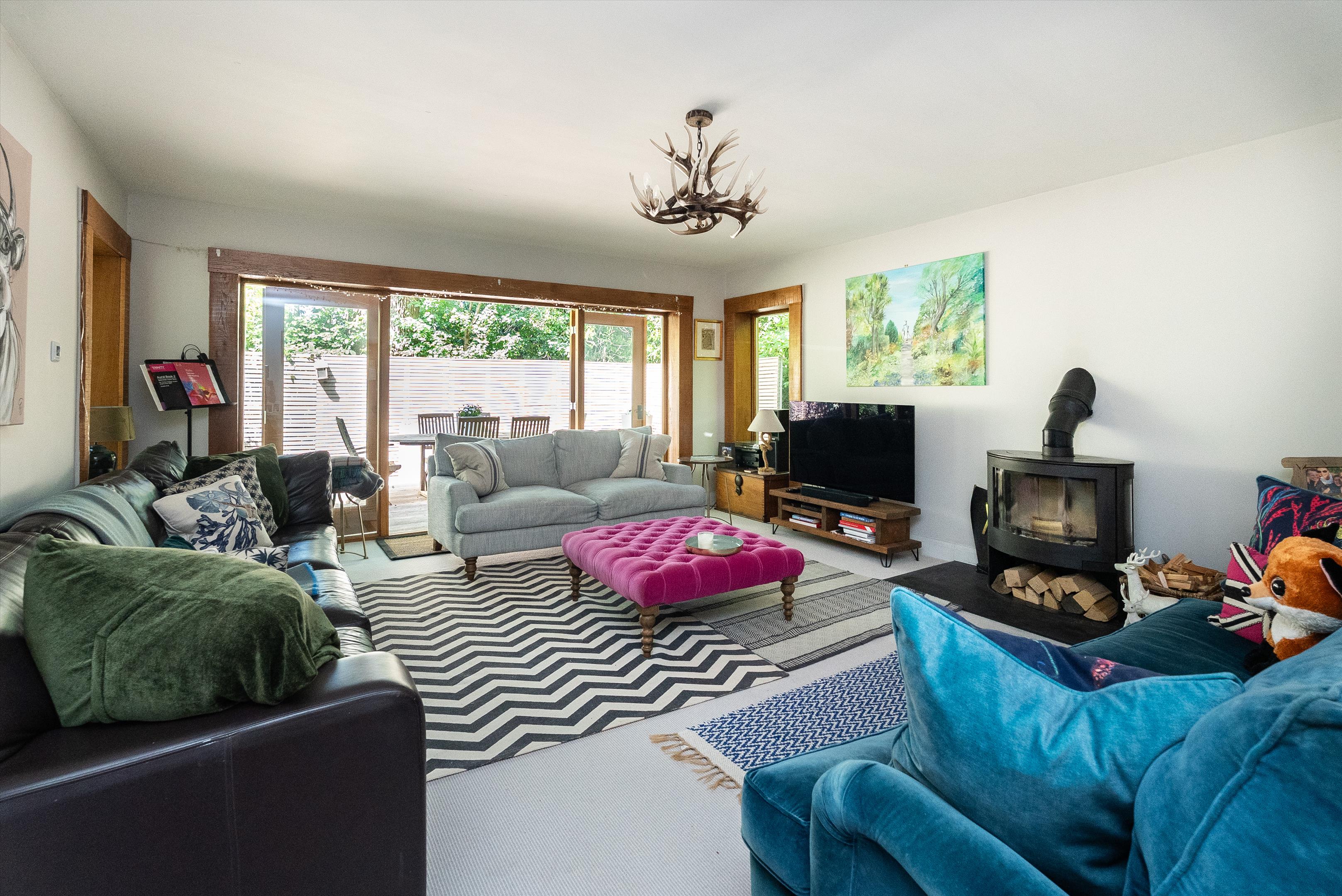 Heath View, East Horsley, Leatherhead, Surrey KT24