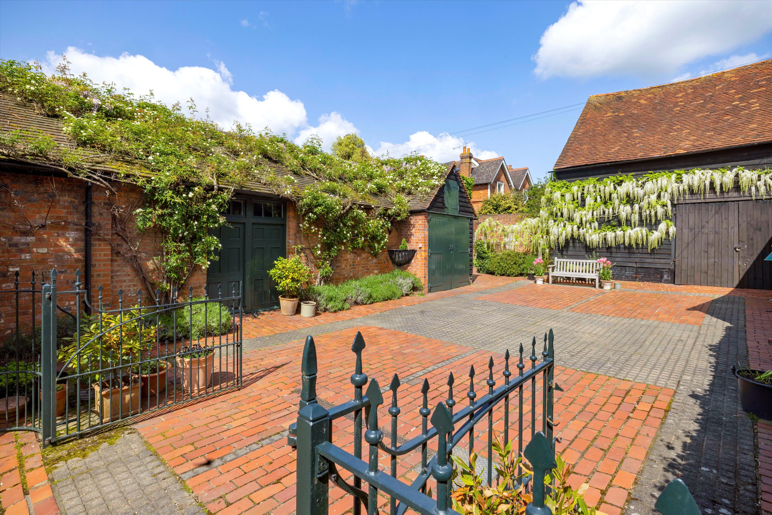 Mill Road, Cobham, Surrey, KT11