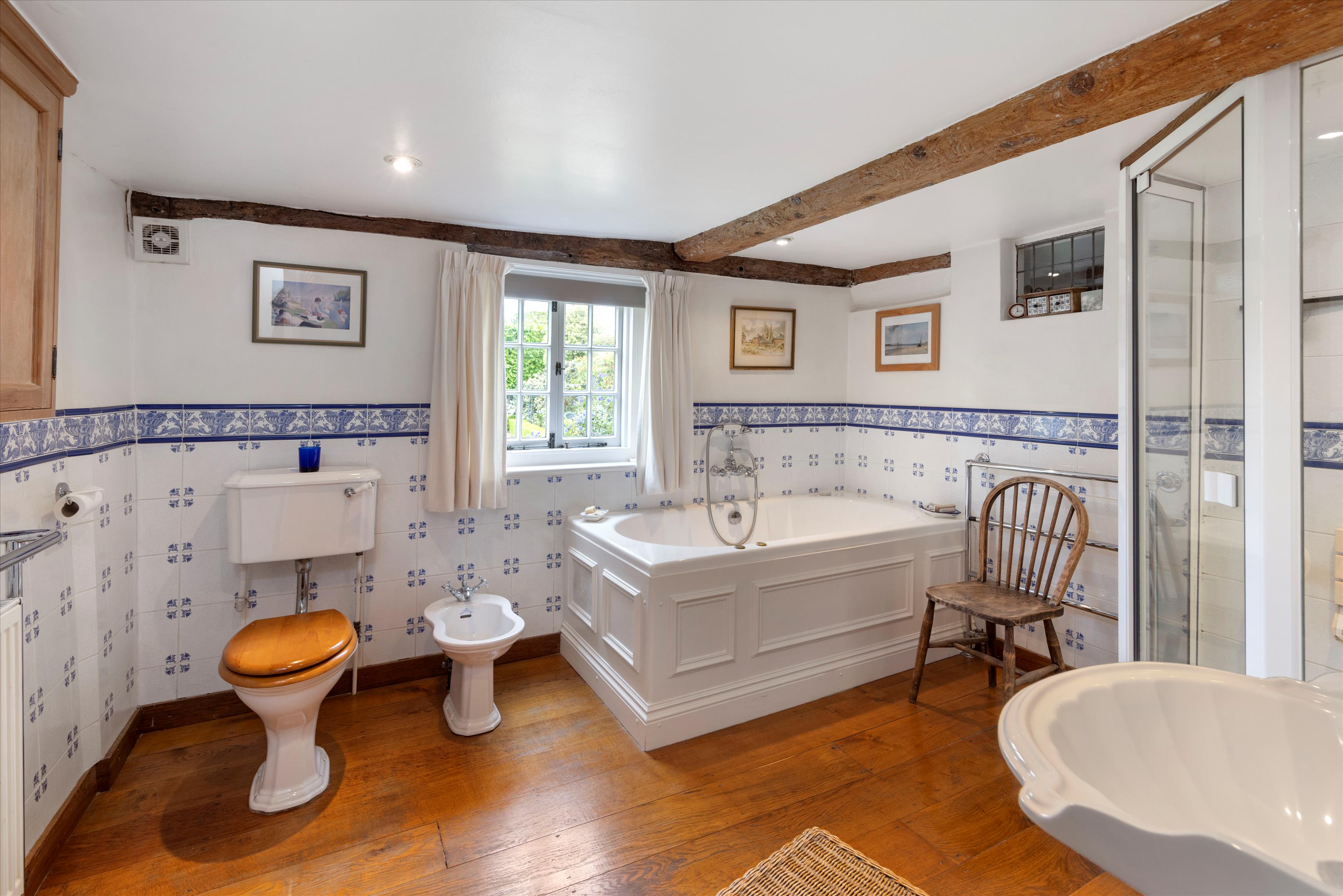 Mill Road, Cobham, Surrey, KT11