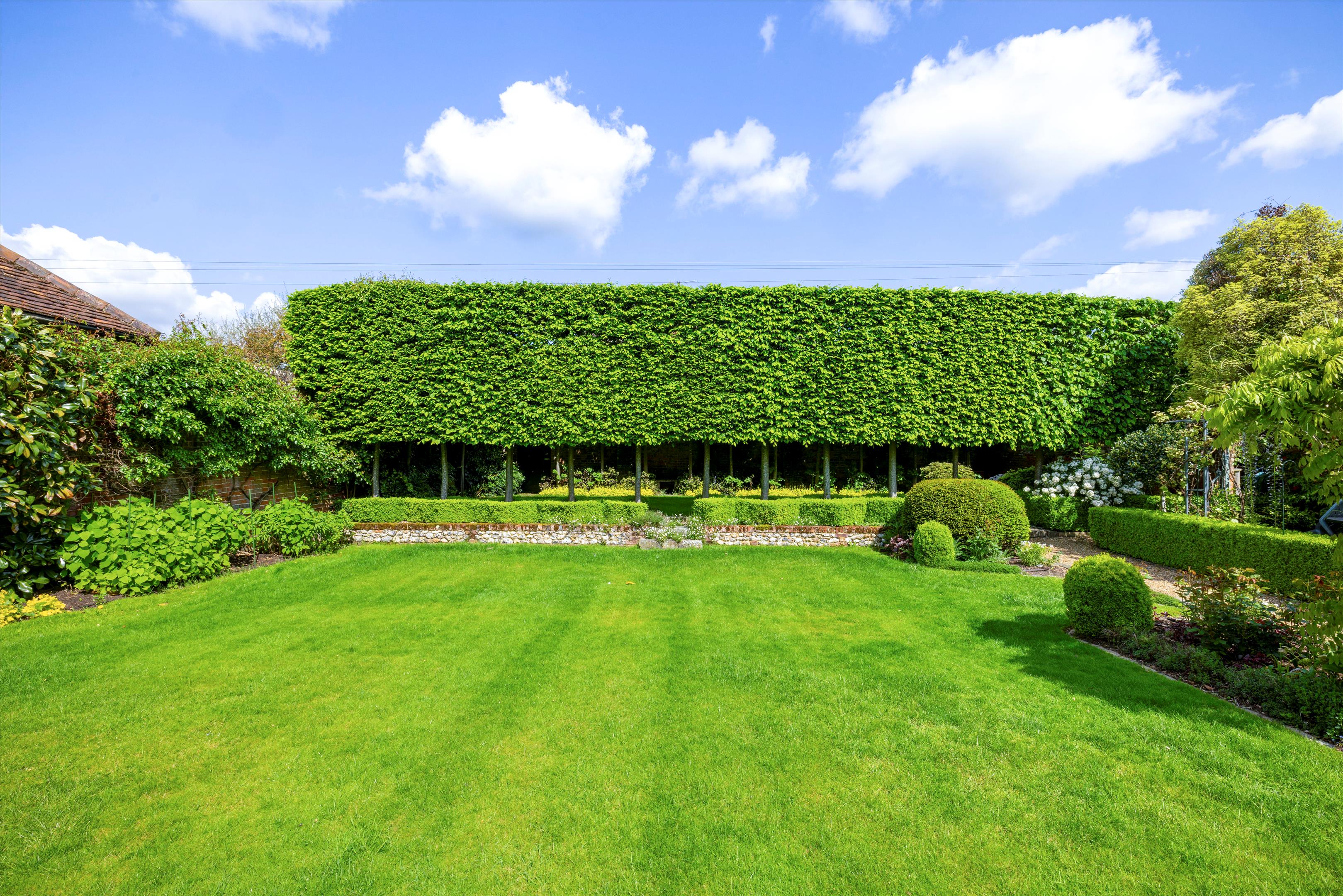 Mill Road, Cobham, Surrey, KT11