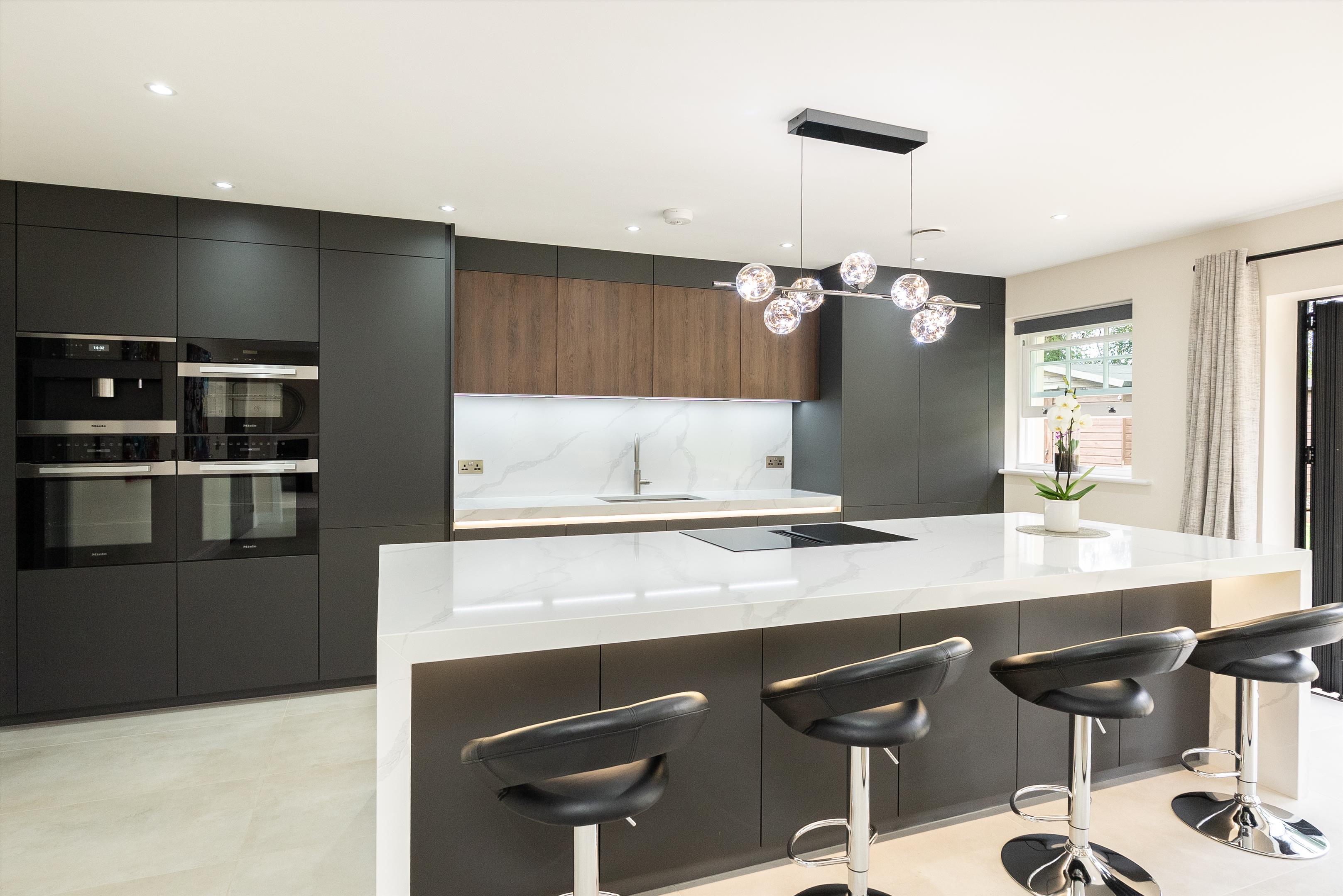 Heath View, East Horsley, Leatherhead, Surrey, KT24.