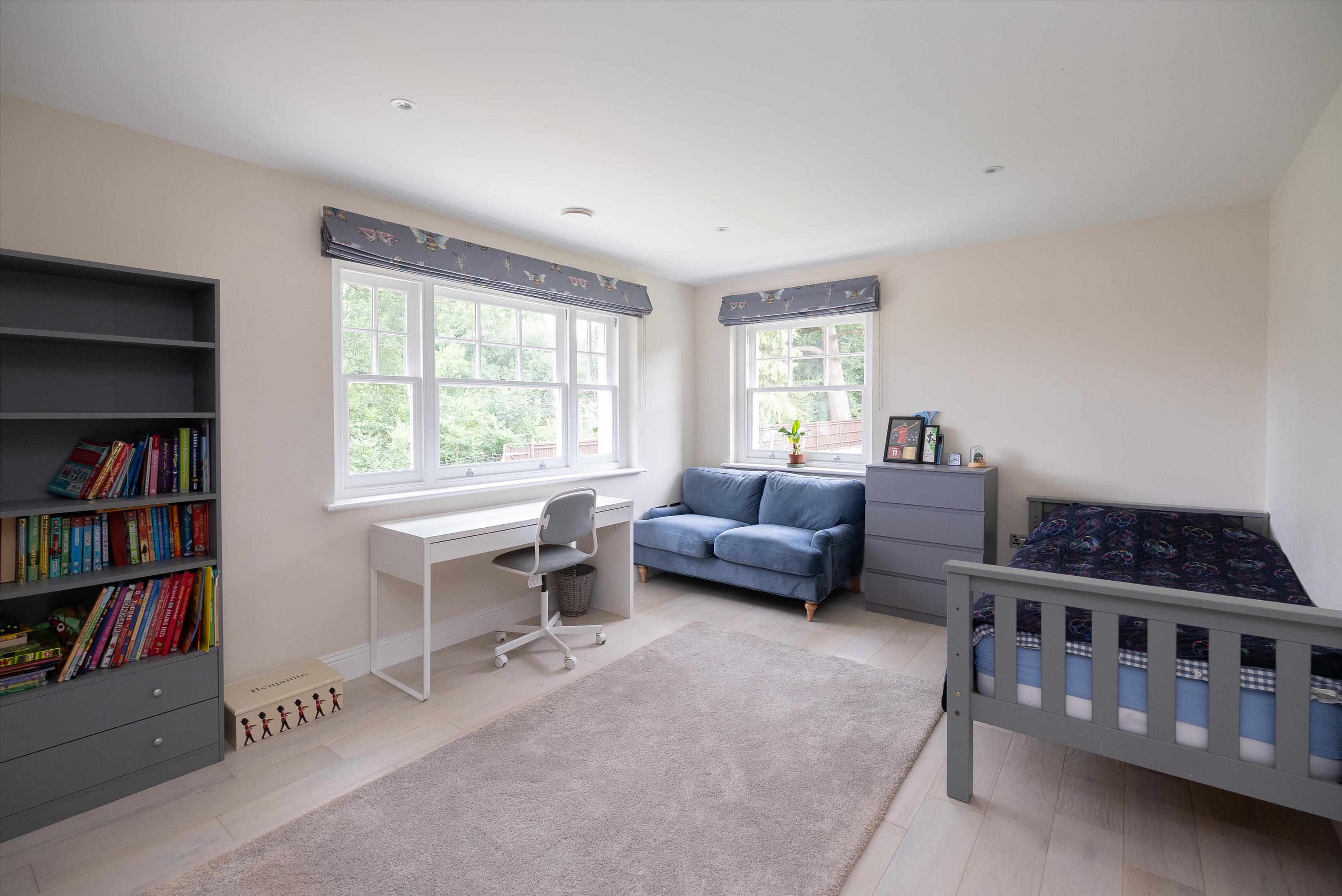 Heath View, East Horsley, Leatherhead, Surrey, KT24.