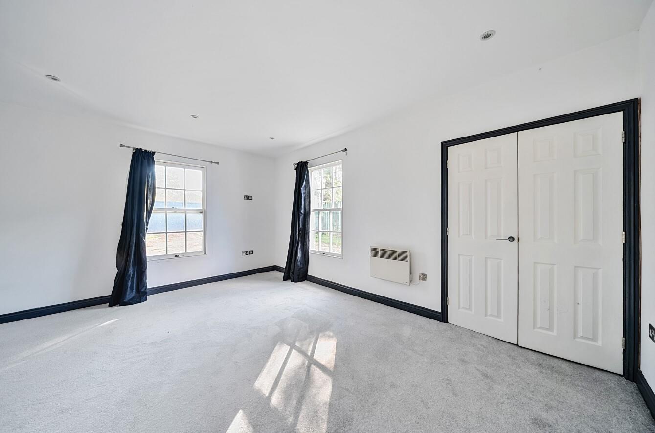 Pachesham Park, Leatherhead, Surrey, KT22