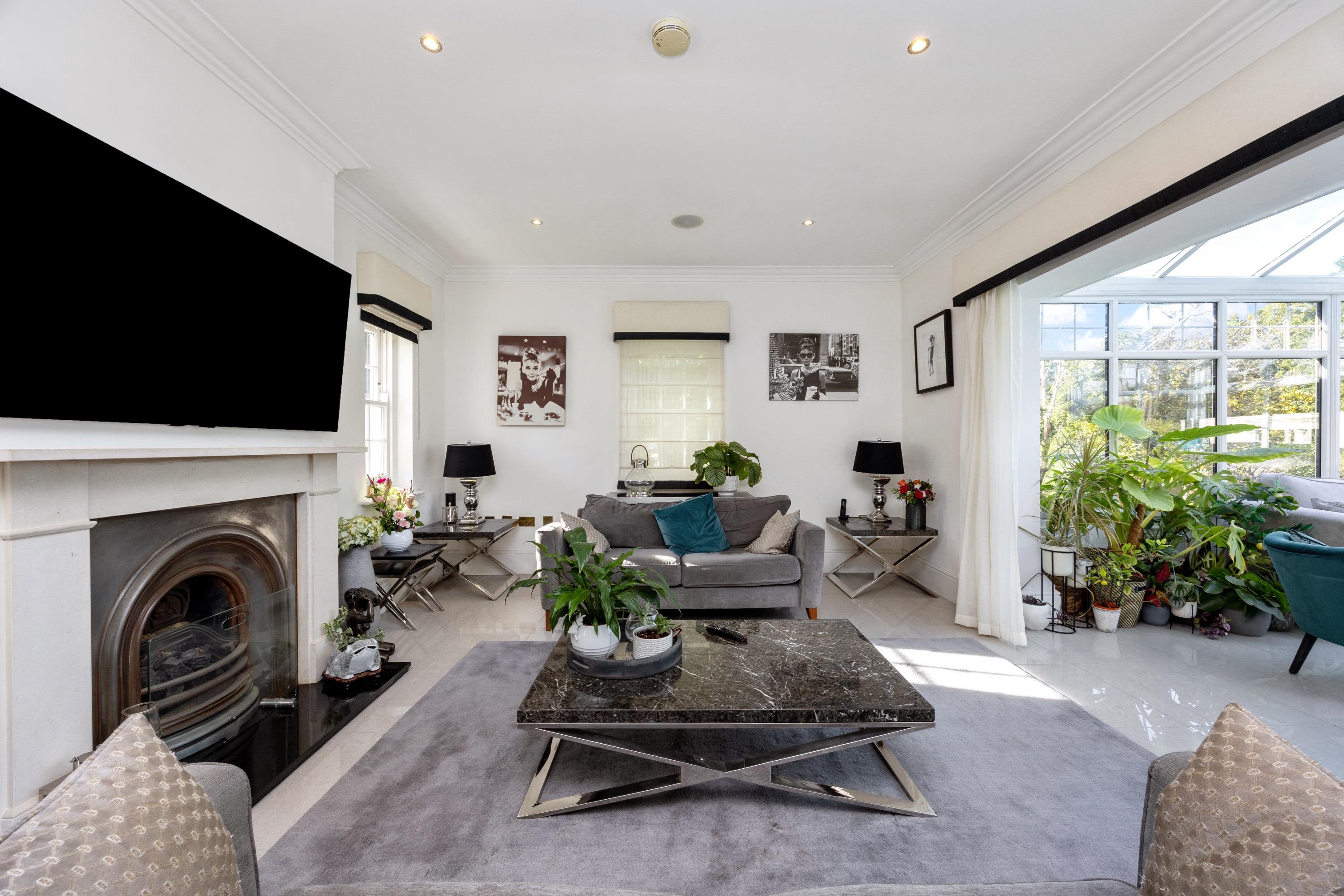 Pachesham Park, Leatherhead, Surrey, KT22
