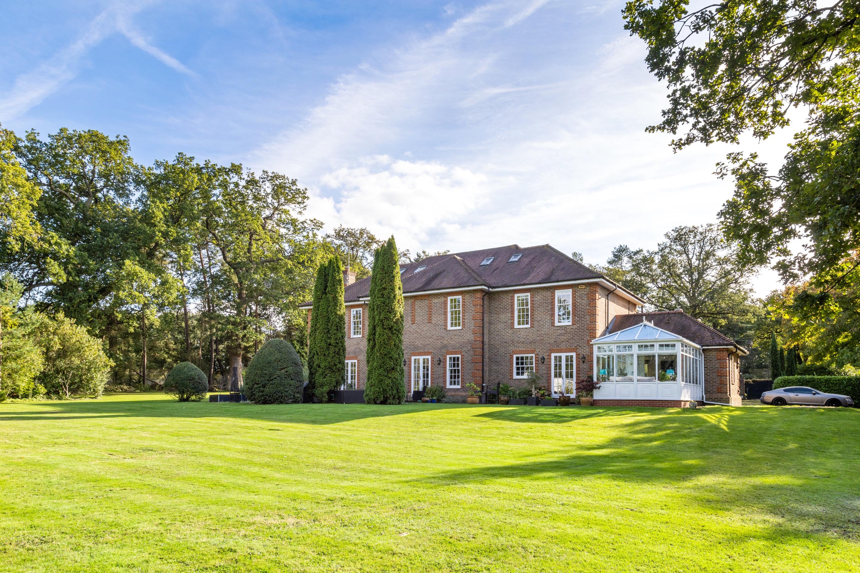 Pachesham Park, Leatherhead, Surrey, KT22