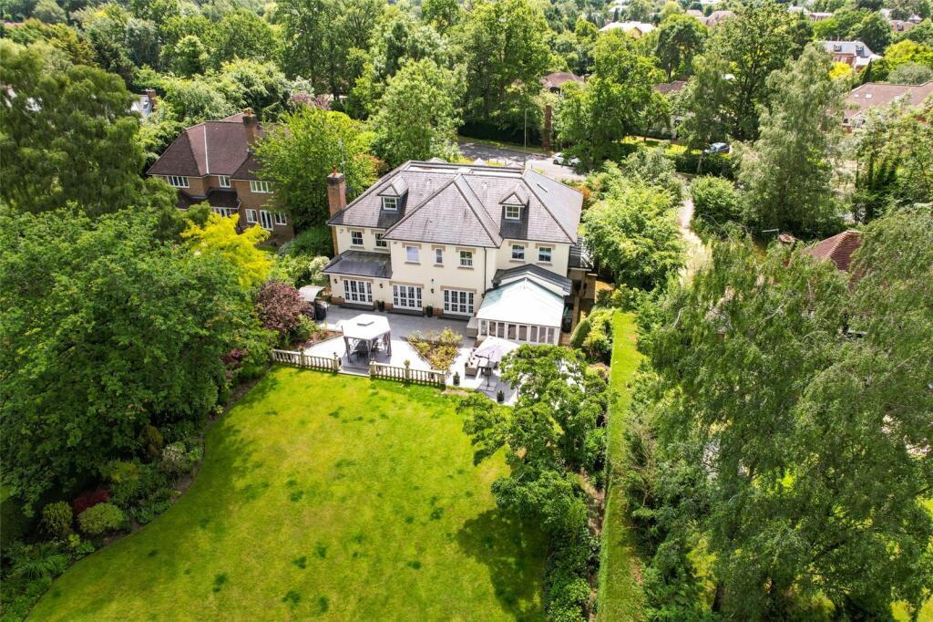 Fairoak Lane, Oxshott, Leatherhead, Surrey, KT22