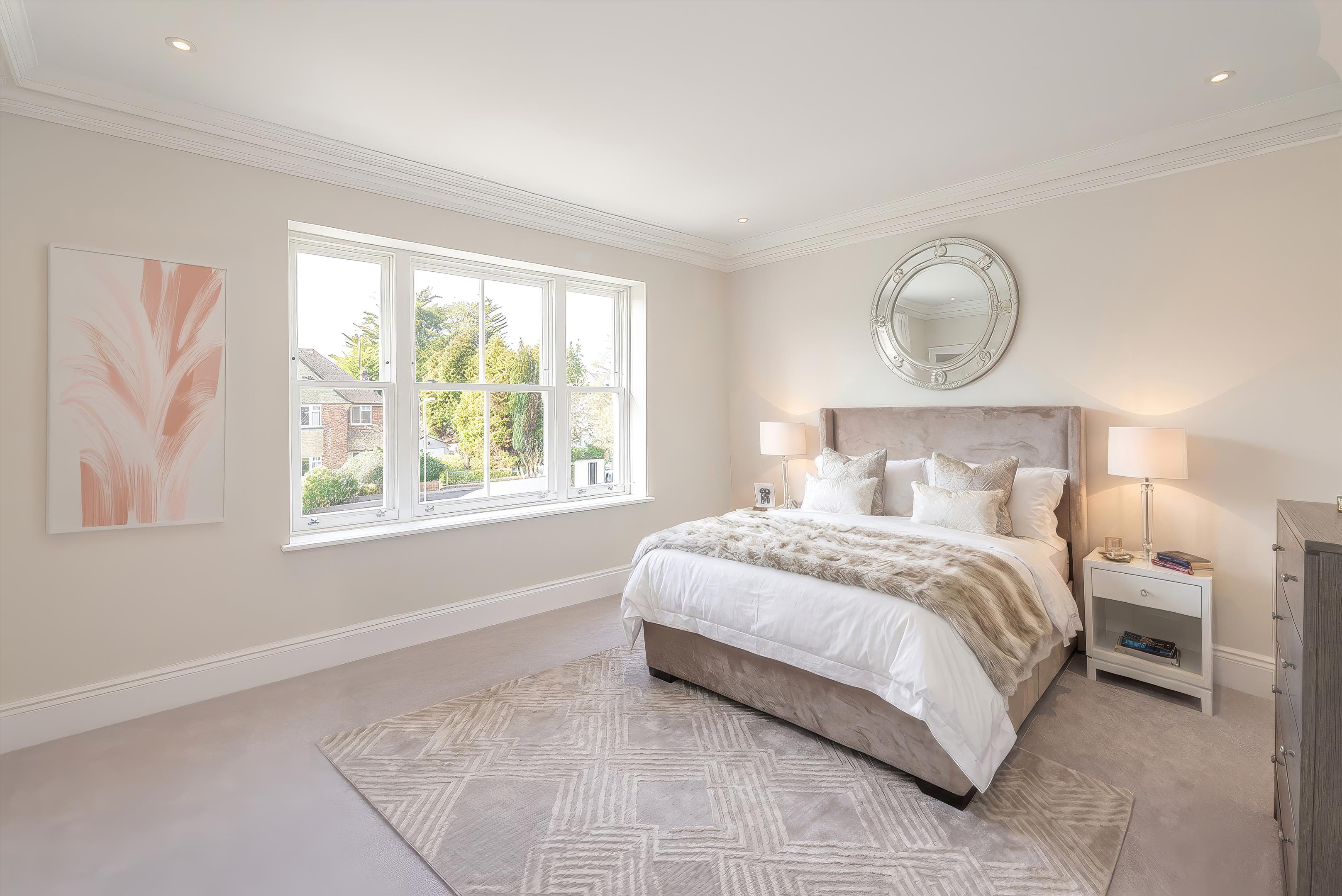 Heath Ridge Green, Cobham, Surrey KT11