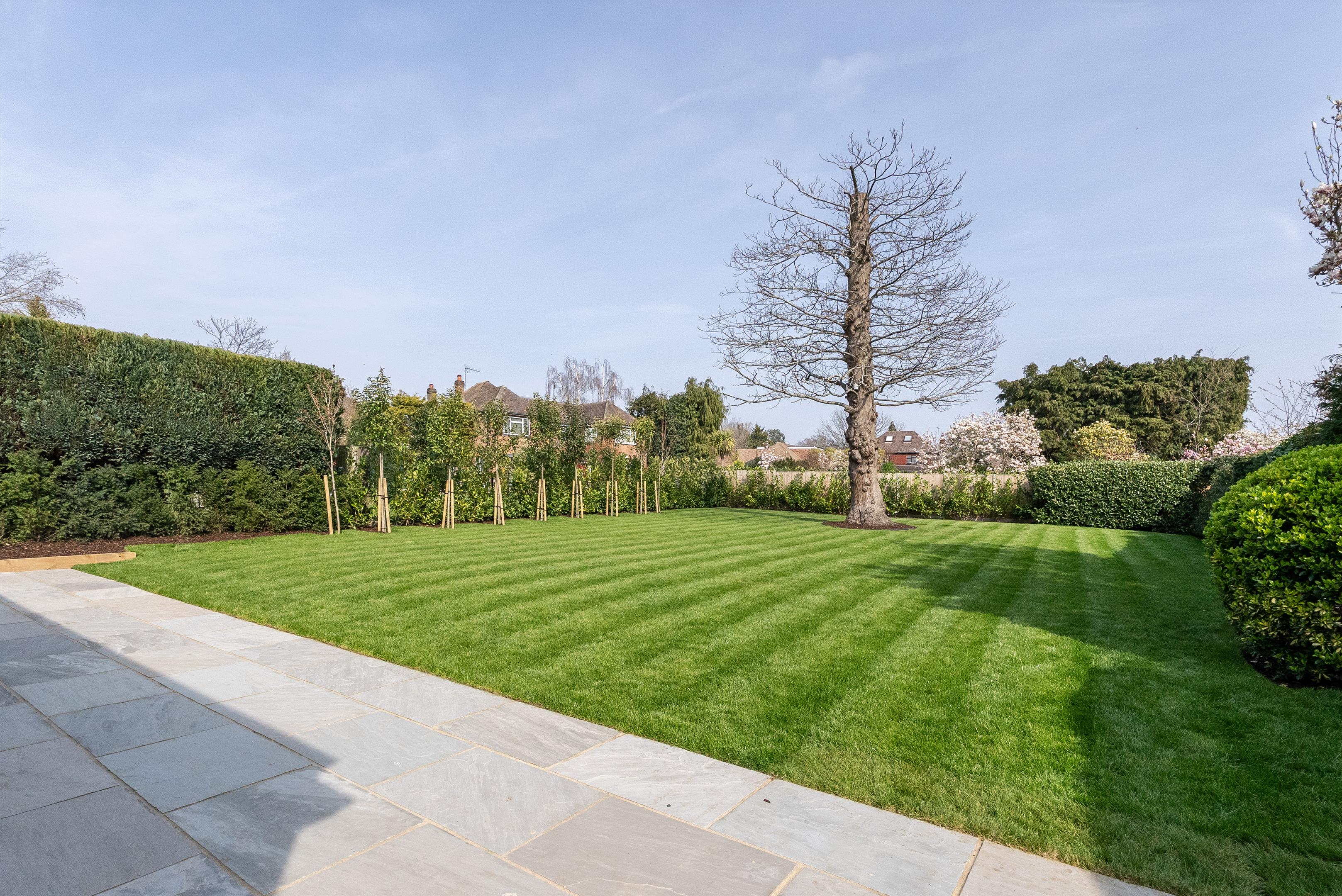 Heath Ridge Green, Cobham, Surrey KT11