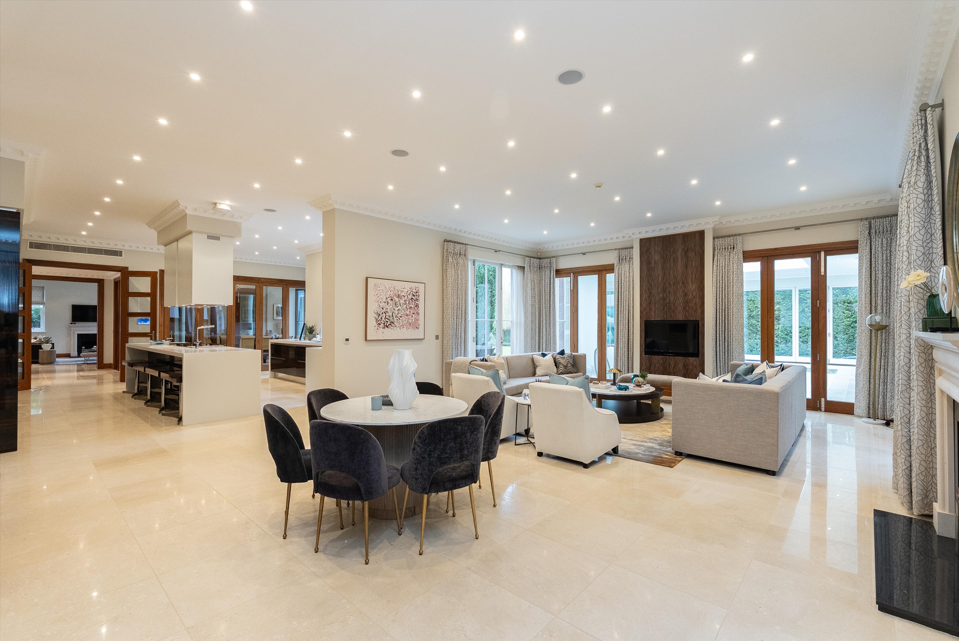 Leys Road, Oxshott, Leatherhead, Surrey, KT22