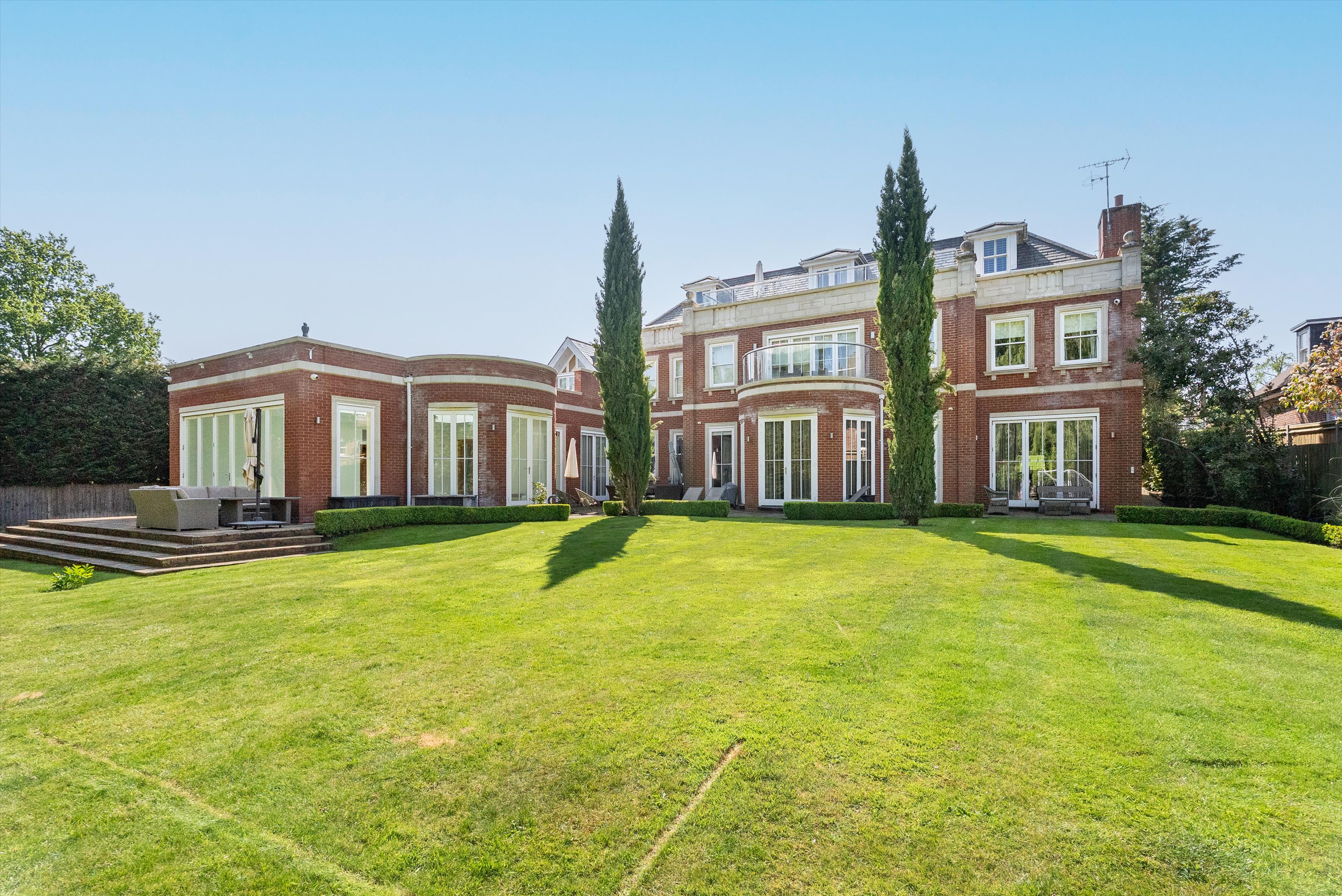 Leys Road, Oxshott, Leatherhead, Surrey, KT22
