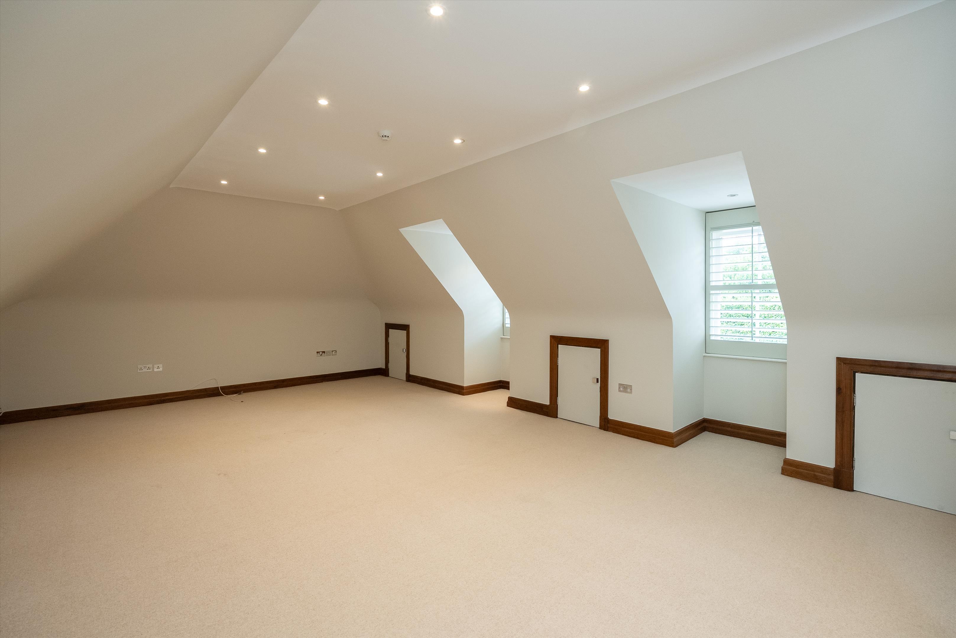 Leys Road, Oxshott, Leatherhead, Surrey, KT22