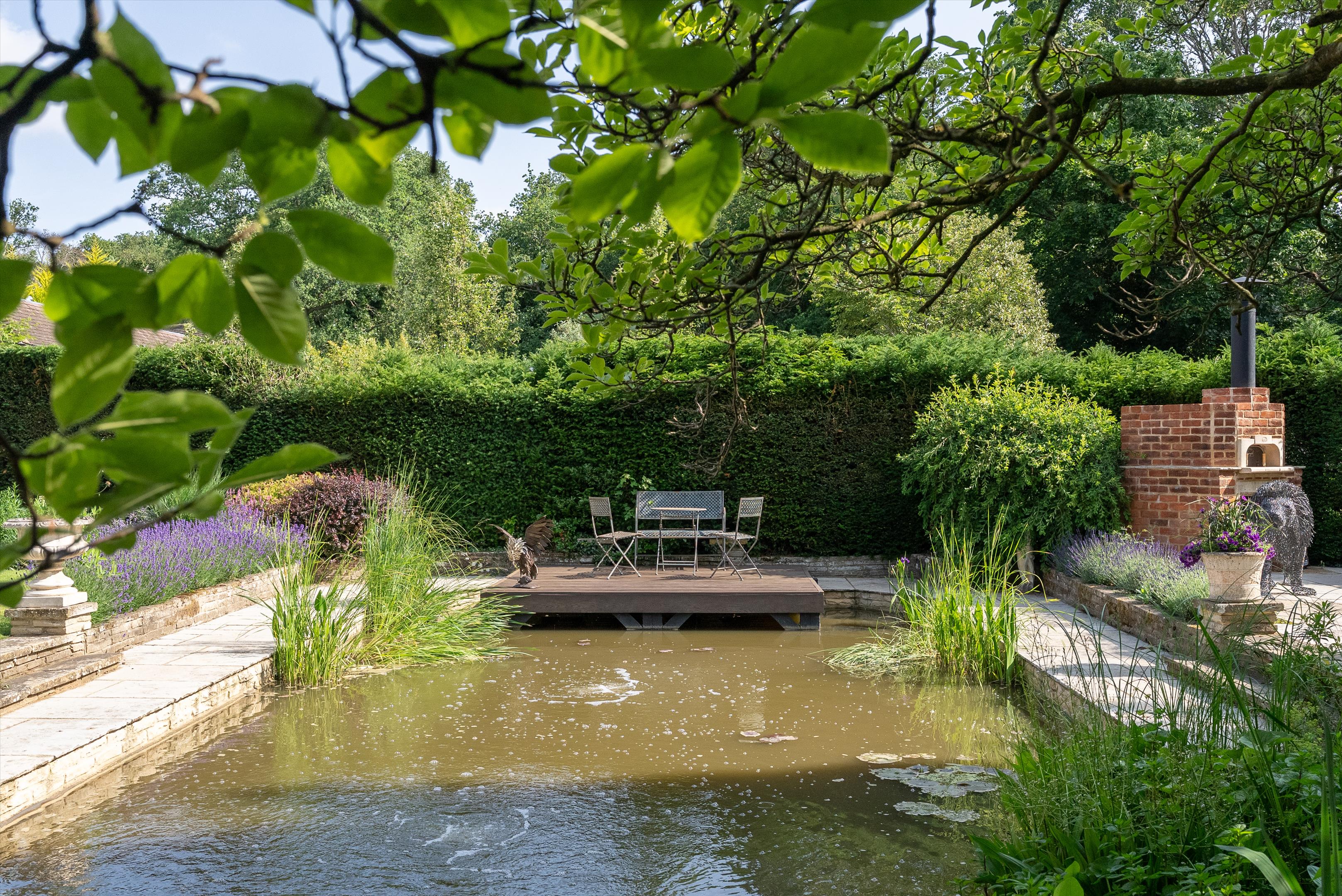 Portsmouth Road, Cobham, Surrey, KT11
