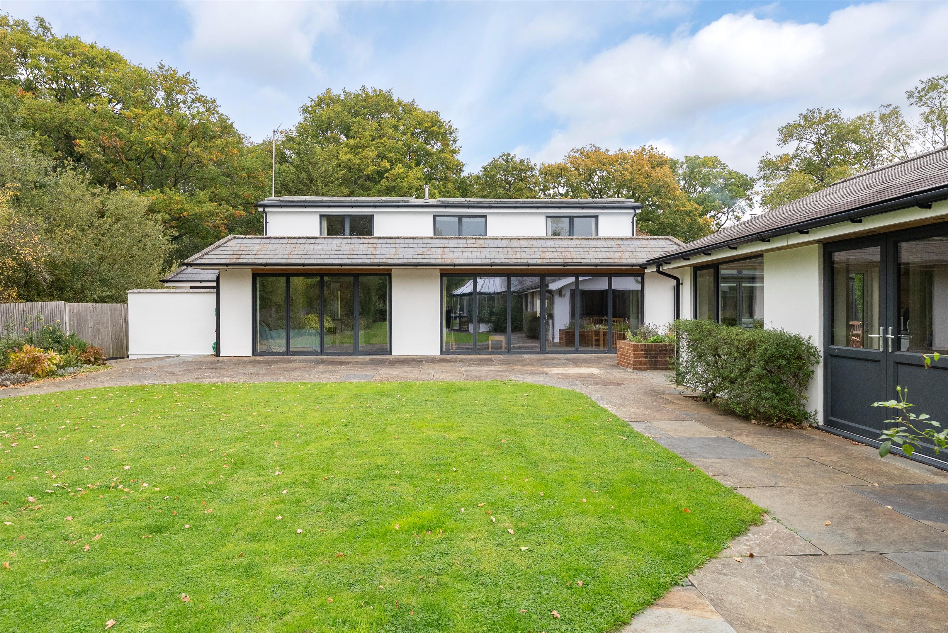 The Glade, Fetcham, Leatherhead, Surrey, KT22