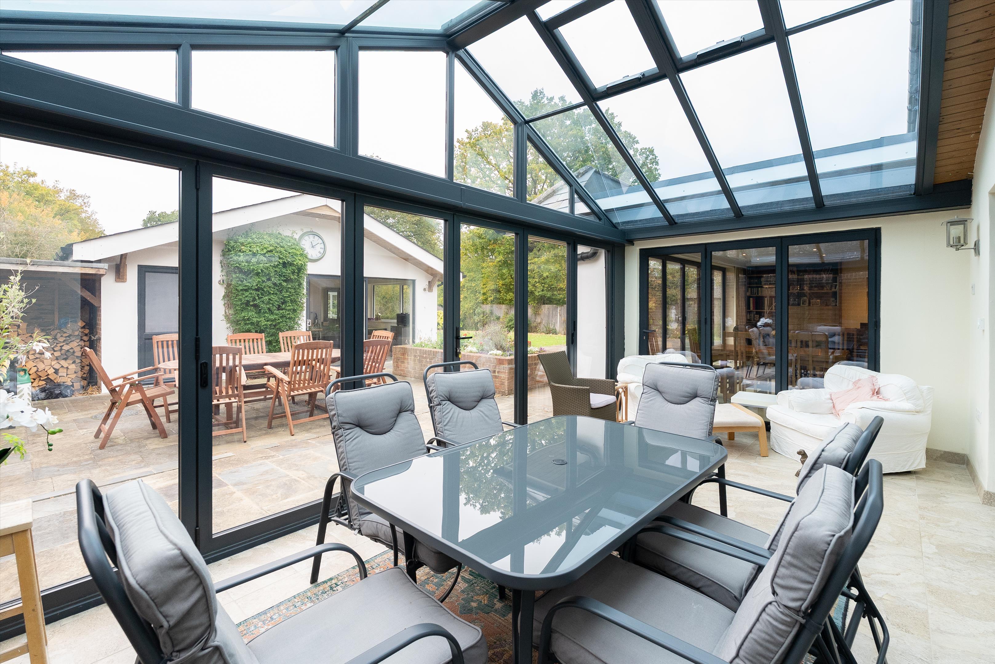 The Glade, Fetcham, Leatherhead, Surrey, KT22