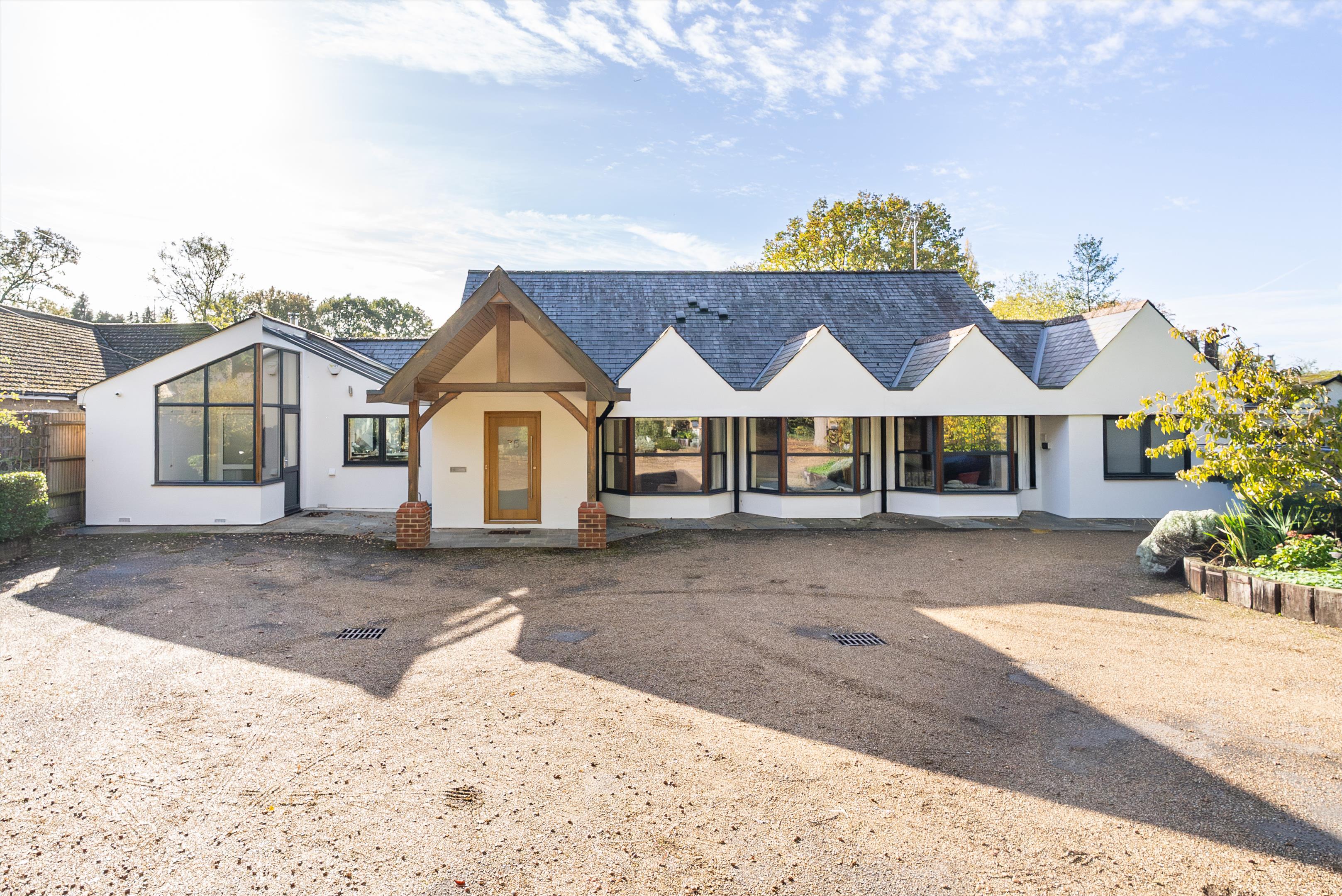 The Glade, Fetcham, Leatherhead, Surrey, KT22
