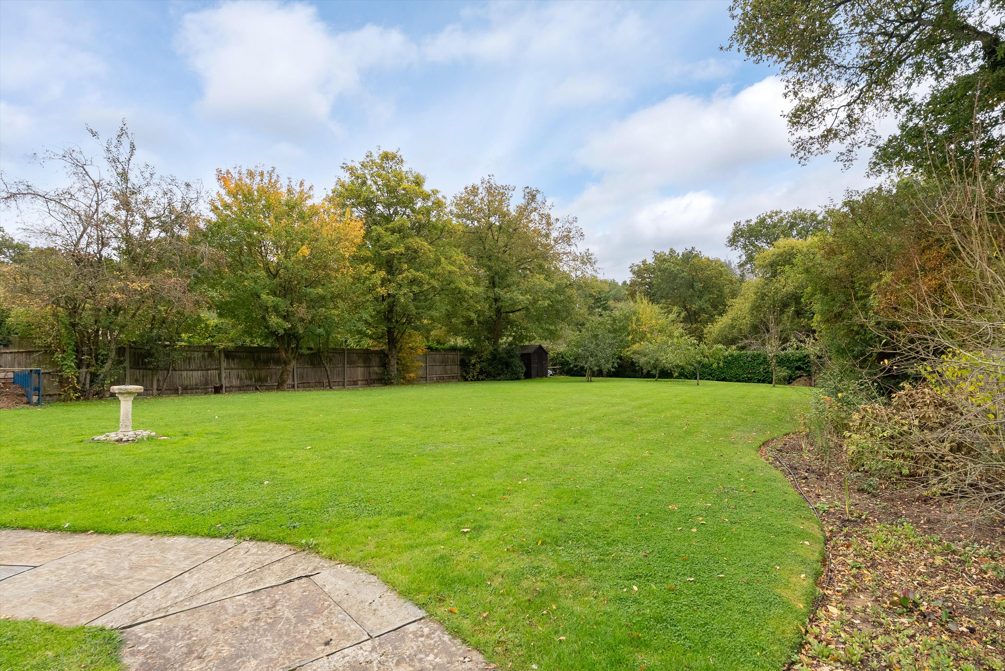 The Glade, Fetcham, Leatherhead, Surrey, KT22