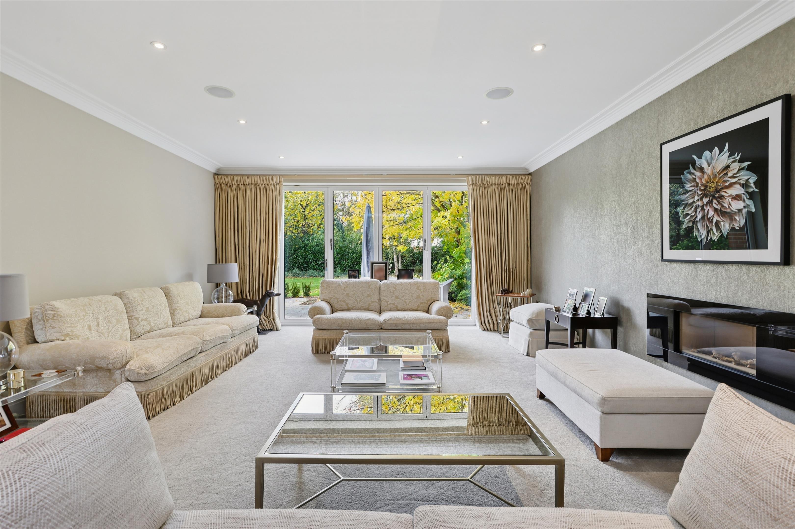 Brook Farm Road, Cobham, Surrey, KT11