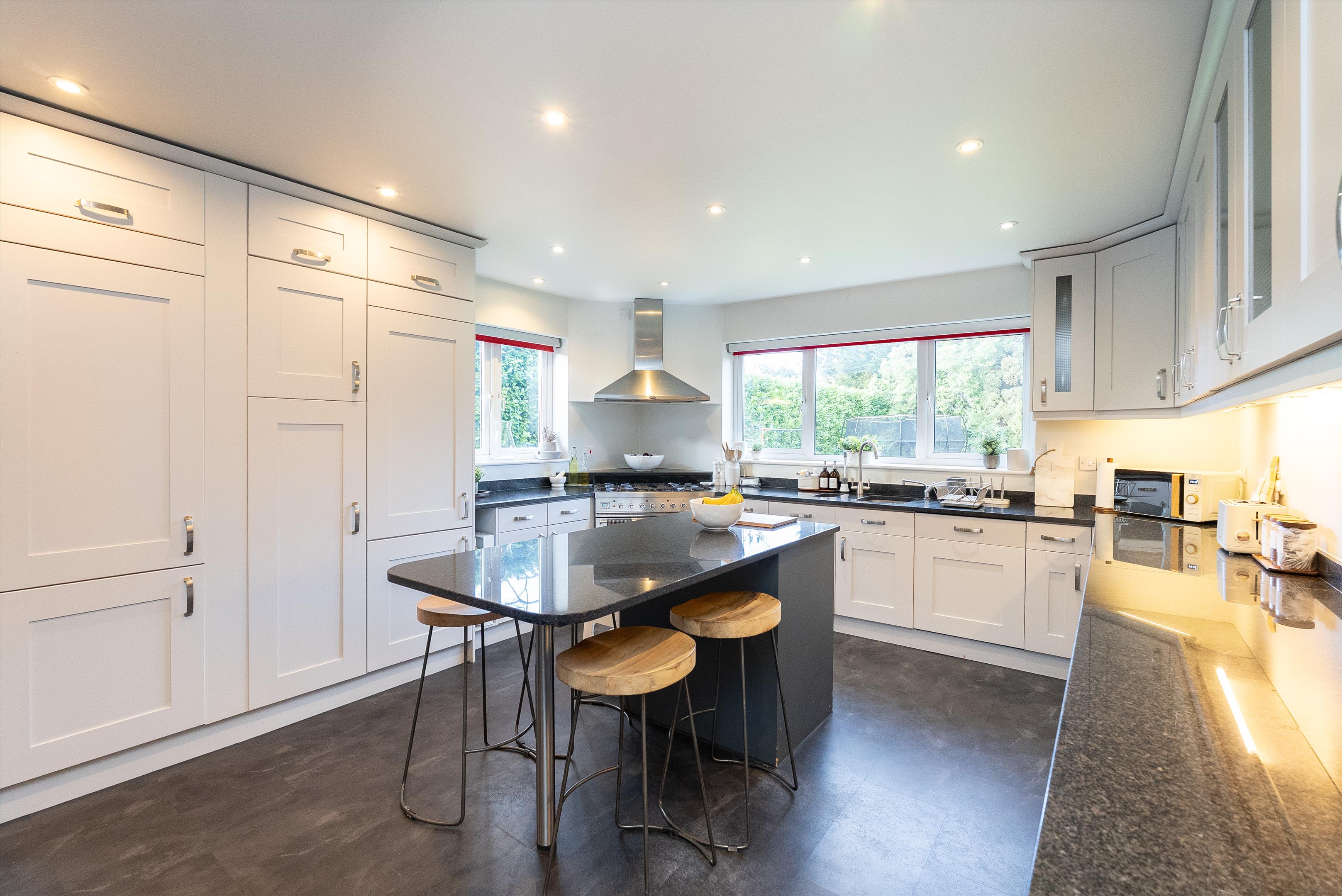 Fairacres, Cobham, Surrey KT11