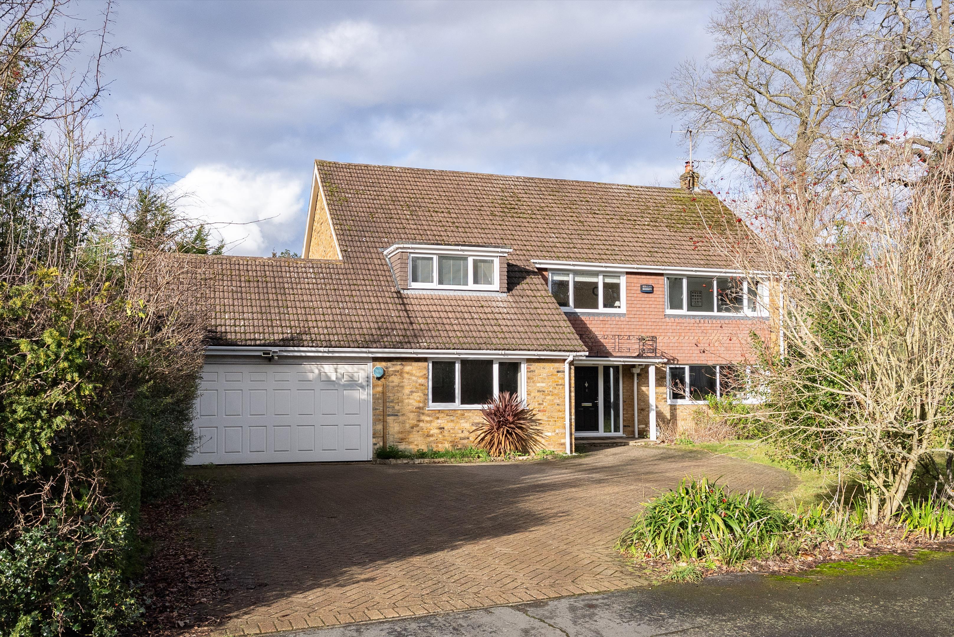 Fairacres, Cobham, Surrey KT11